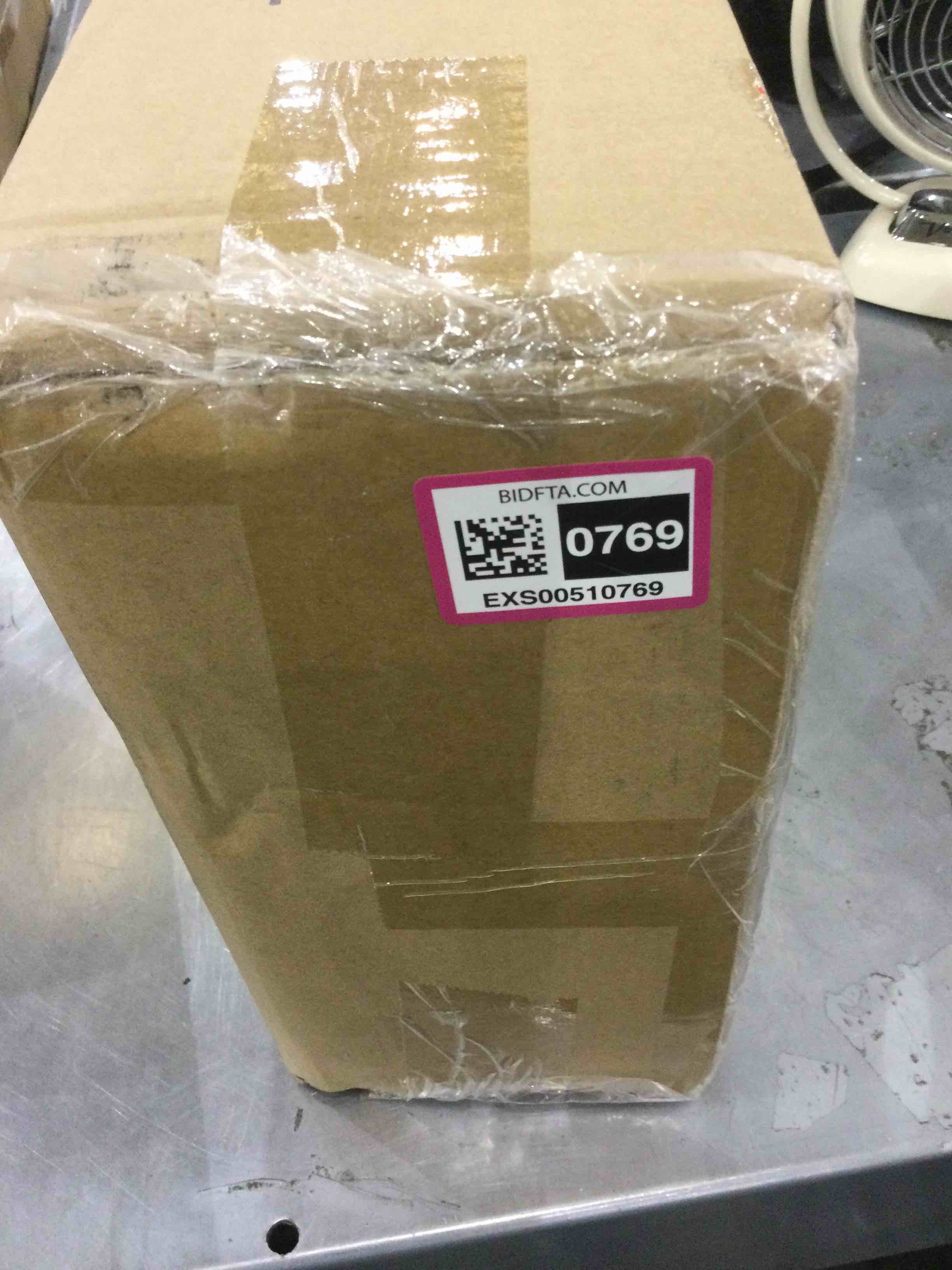 https://s3.amazonaws.com/lotting-images-prod/bidfta/EXS00510769_1697477207115.jpeg