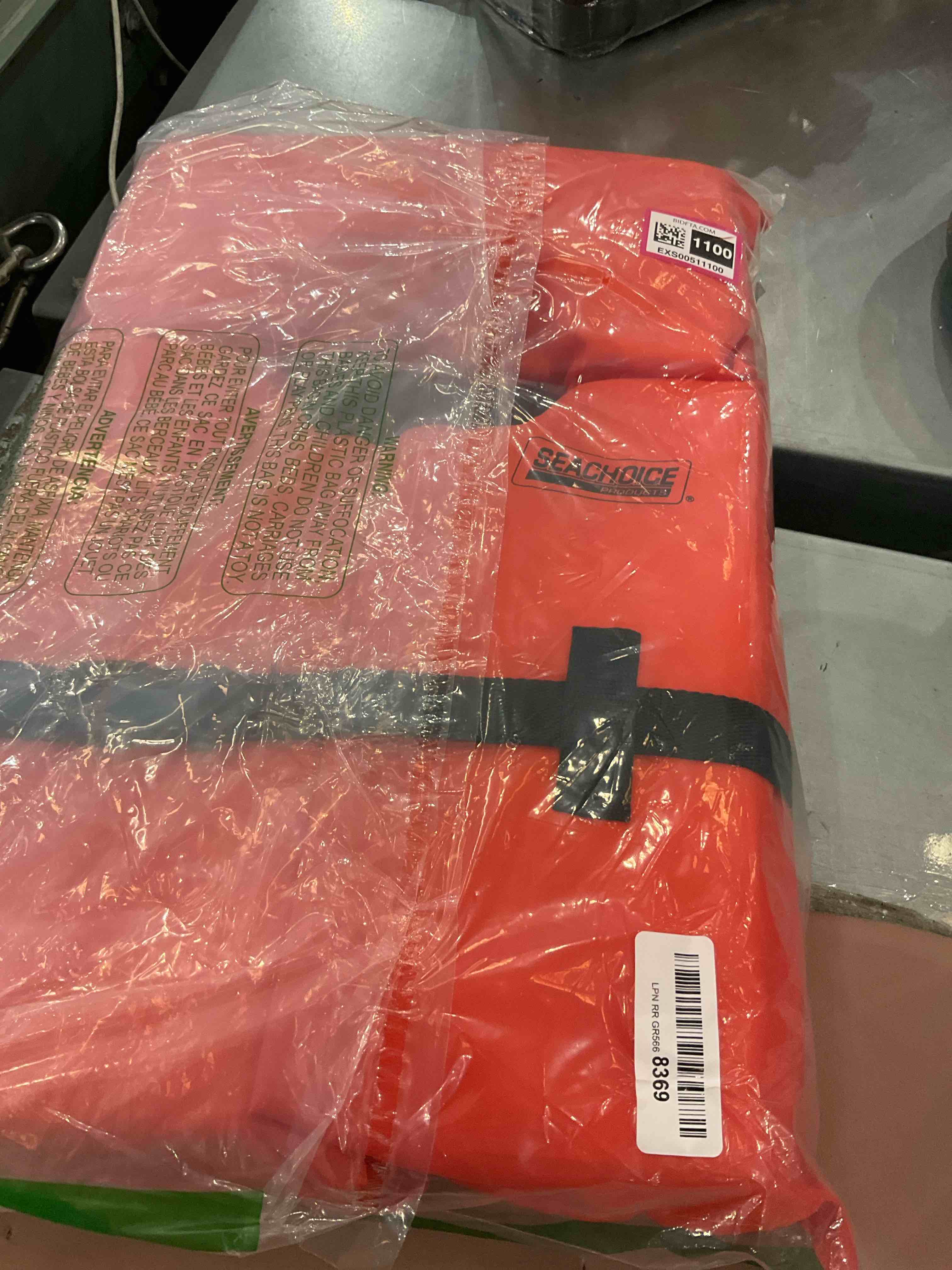 https://s3.amazonaws.com/lotting-images-prod/bidfta/EXS00511100_1696277277812.jpeg