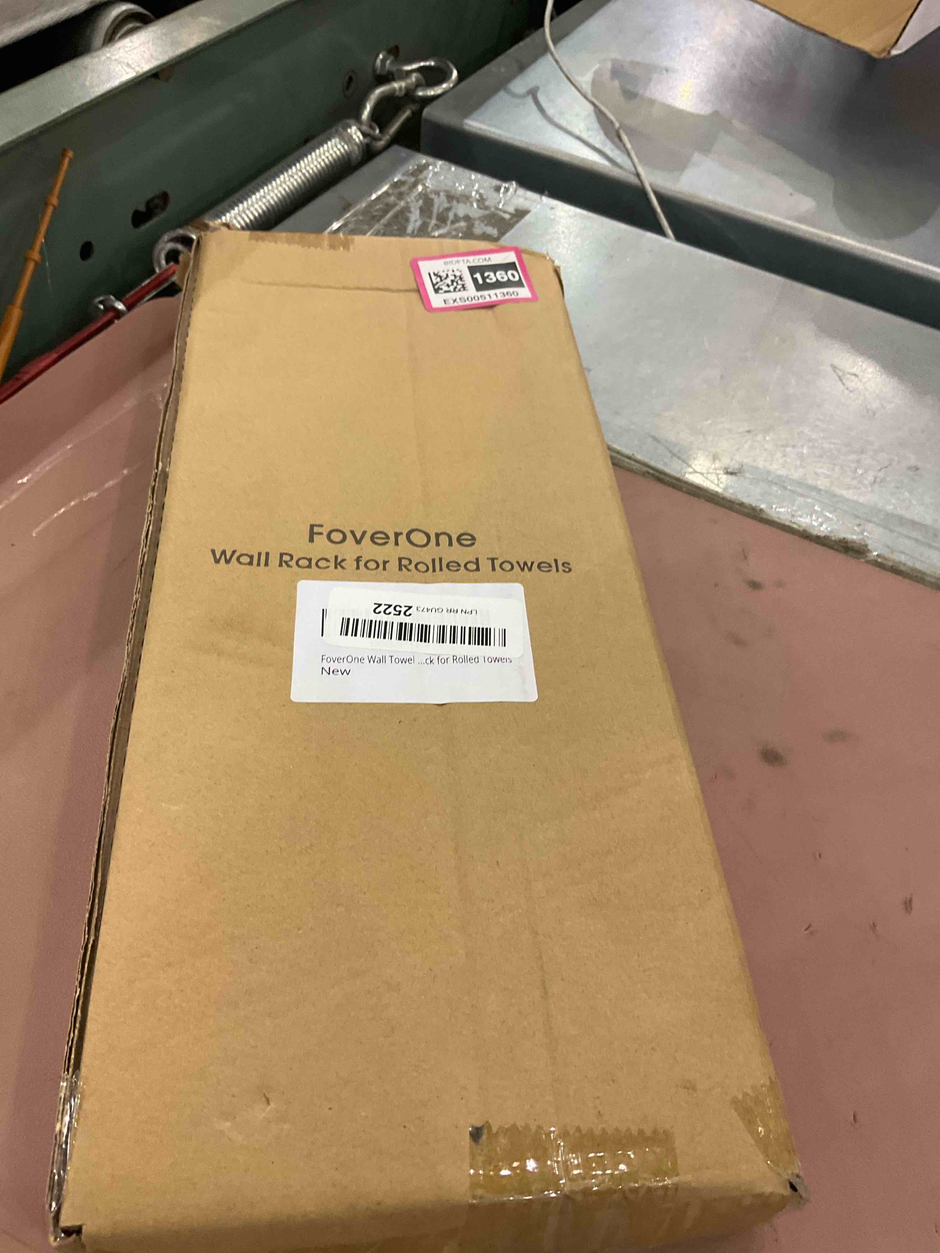 https://s3.amazonaws.com/lotting-images-prod/bidfta/EXS00511360_1696430015459.jpeg