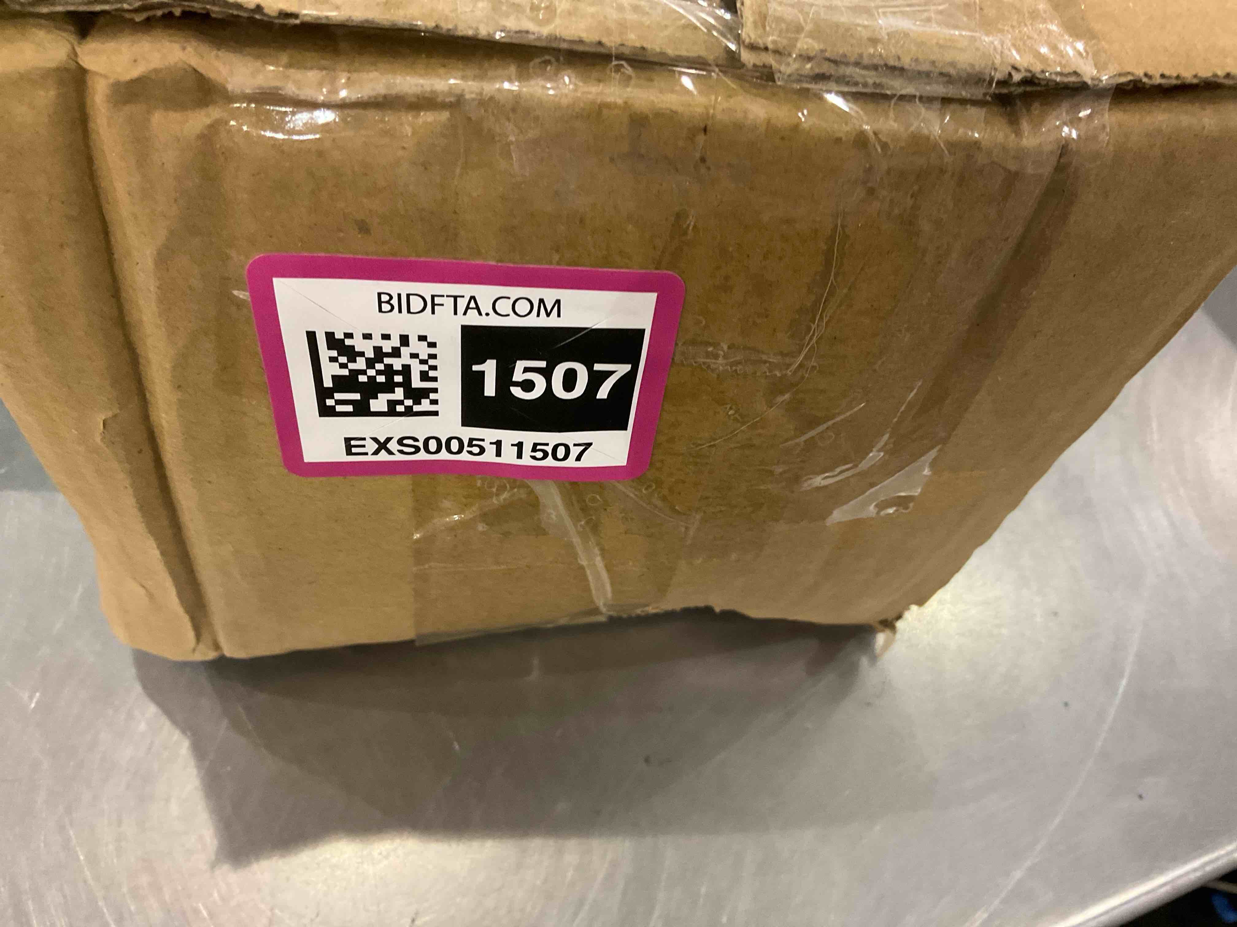 https://s3.amazonaws.com/lotting-images-prod/bidfta/EXS00511507_1695909920770.jpeg