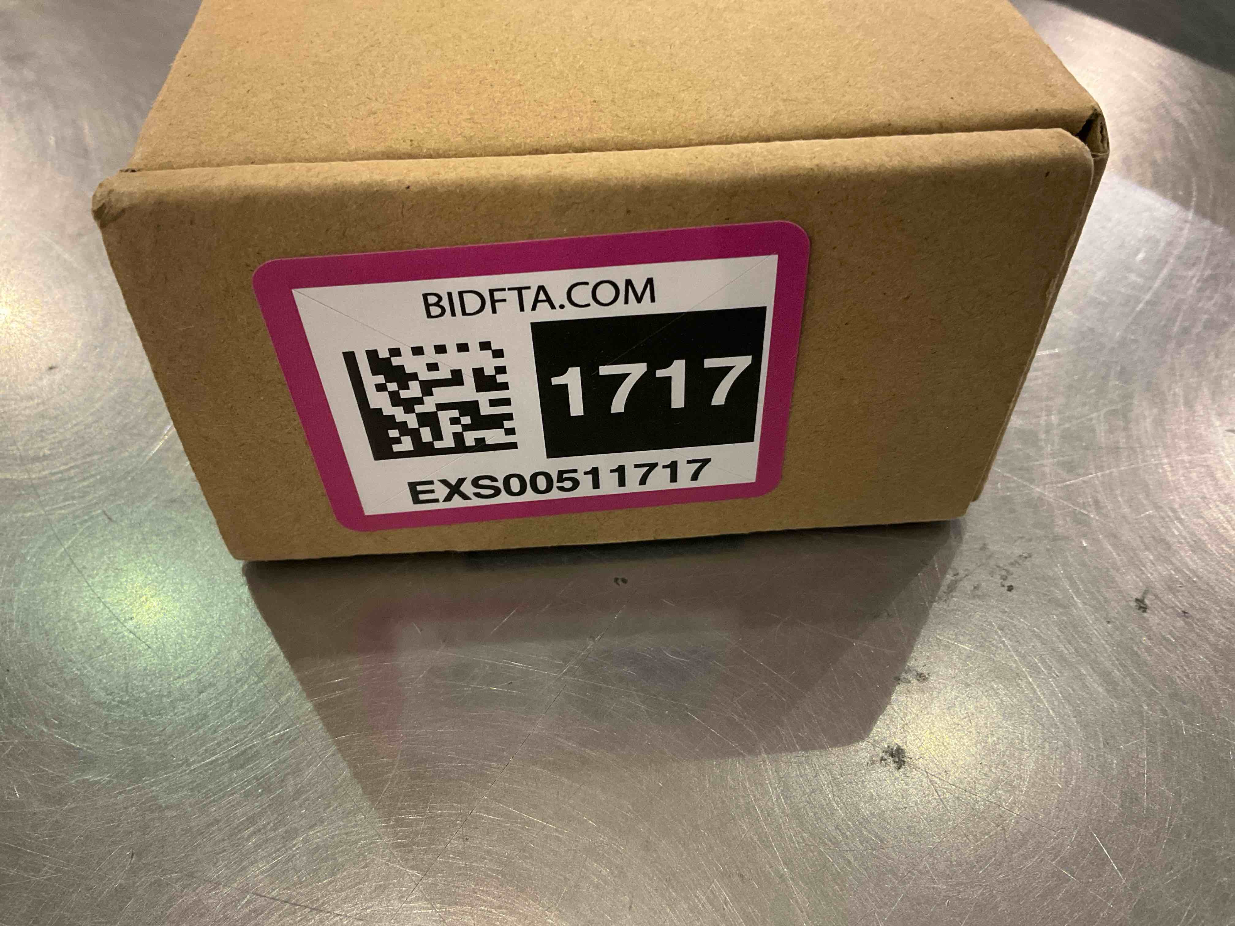 https://s3.amazonaws.com/lotting-images-prod/bidfta/EXS00511717_1695995785259.jpeg