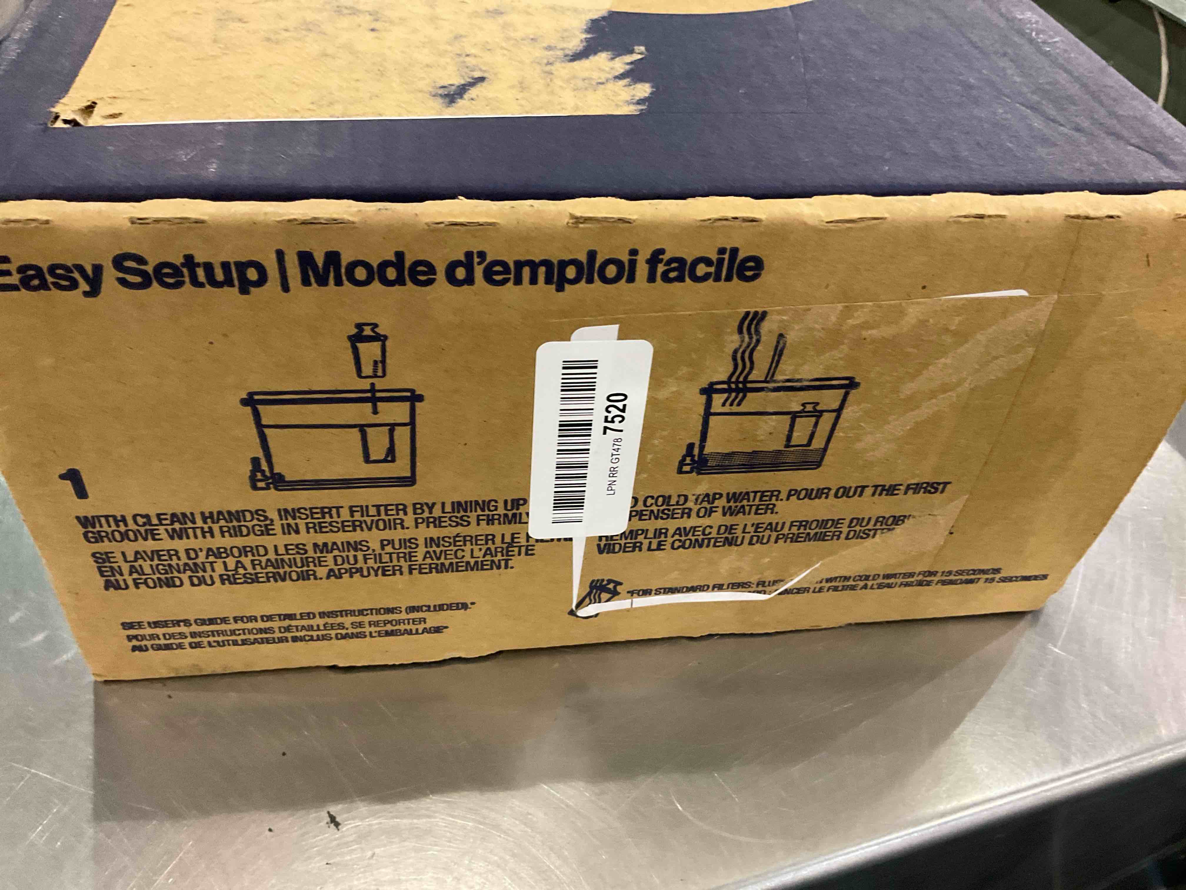 https://s3.amazonaws.com/lotting-images-prod/bidfta/EXS00511720_1695996150893.jpeg