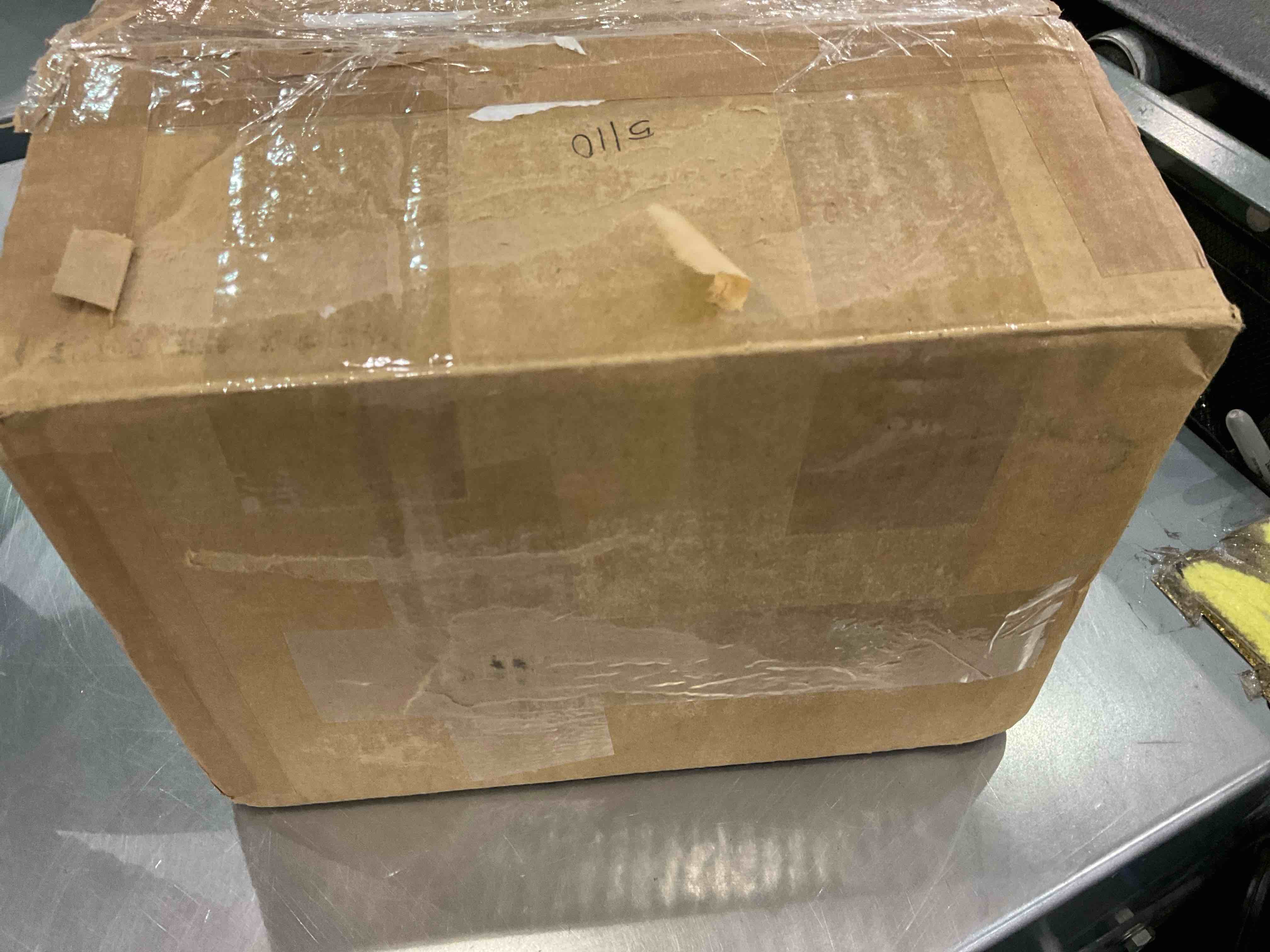 https://s3.amazonaws.com/lotting-images-prod/bidfta/EXS00511721_1695996252673.jpeg