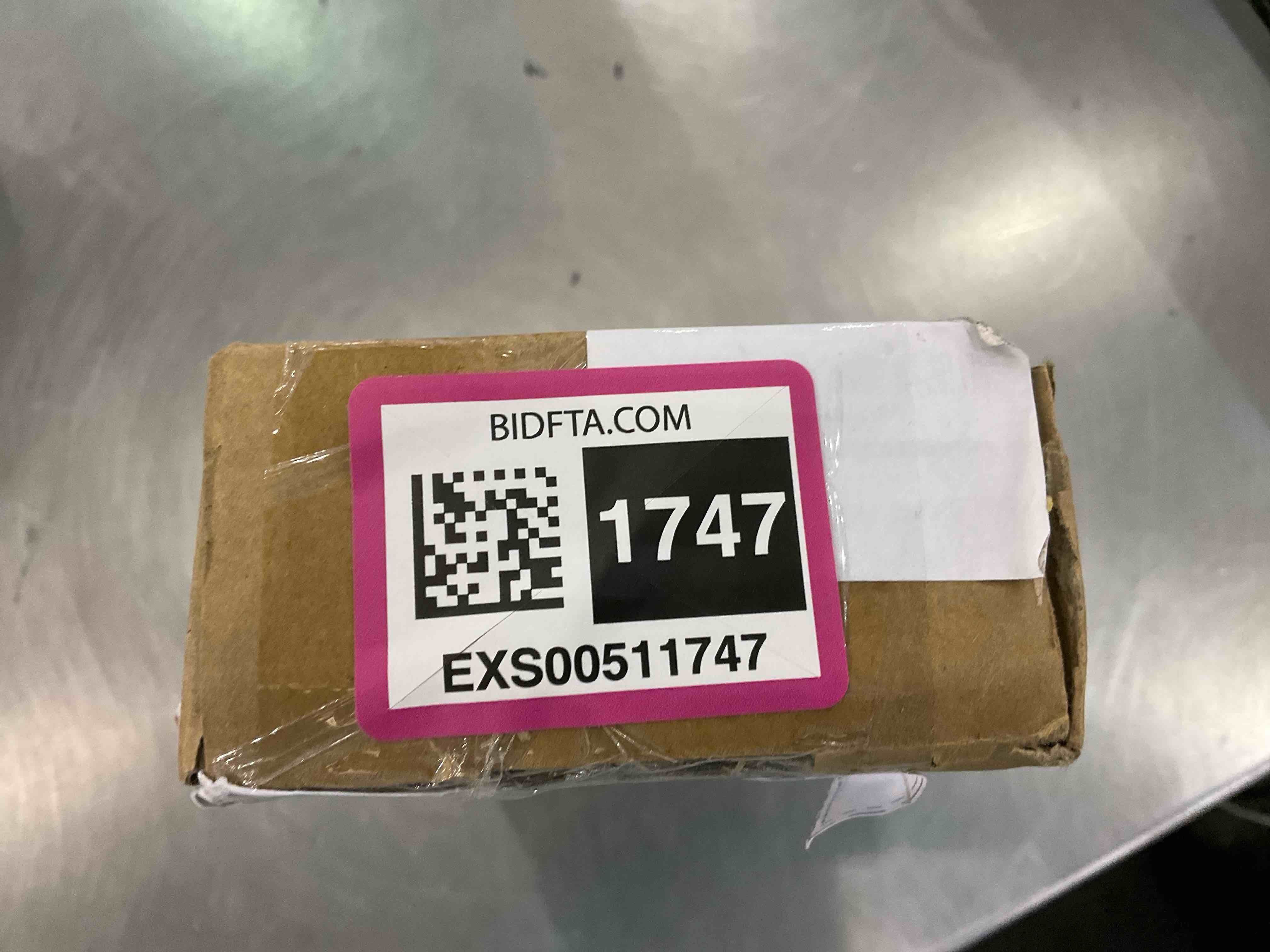 https://s3.amazonaws.com/lotting-images-prod/bidfta/EXS00511747_1696000164368.jpeg