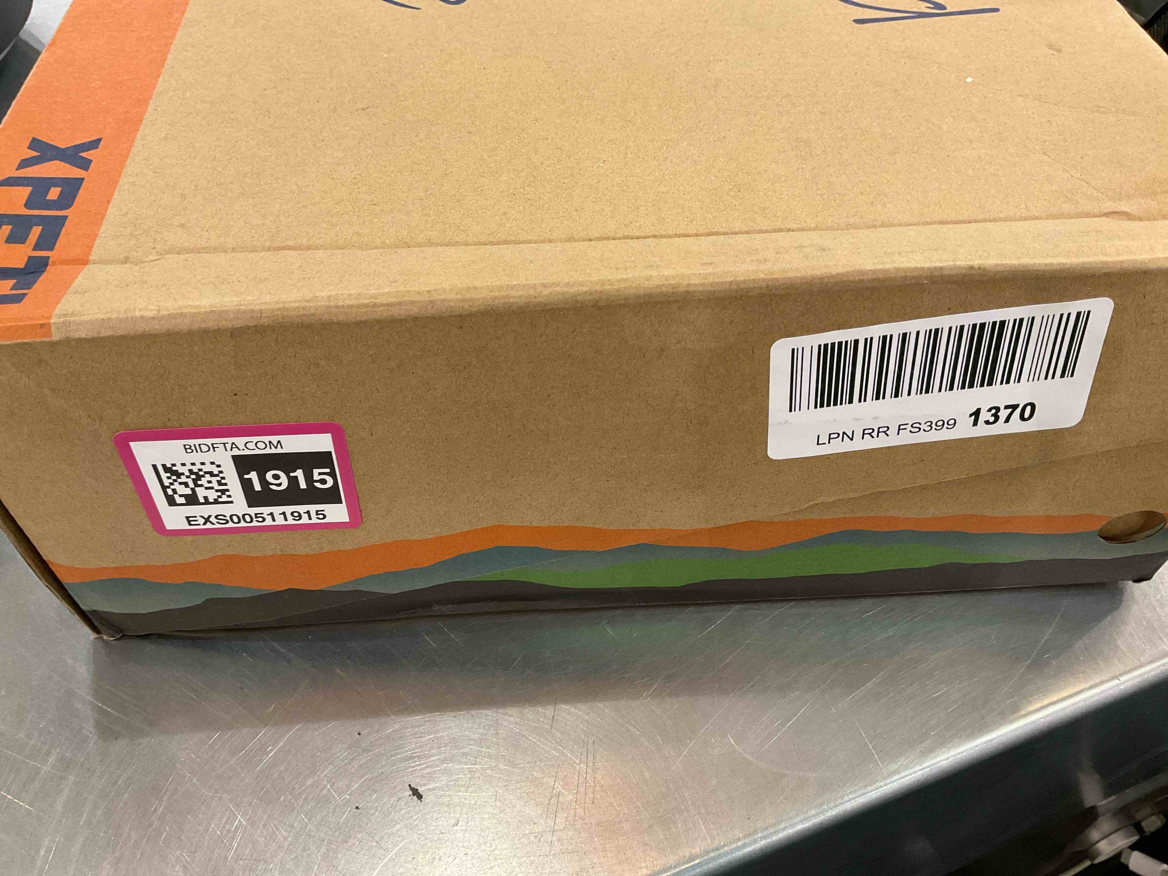 https://s3.amazonaws.com/lotting-images-prod/bidfta/EXS00511915_1696257424672.jpeg