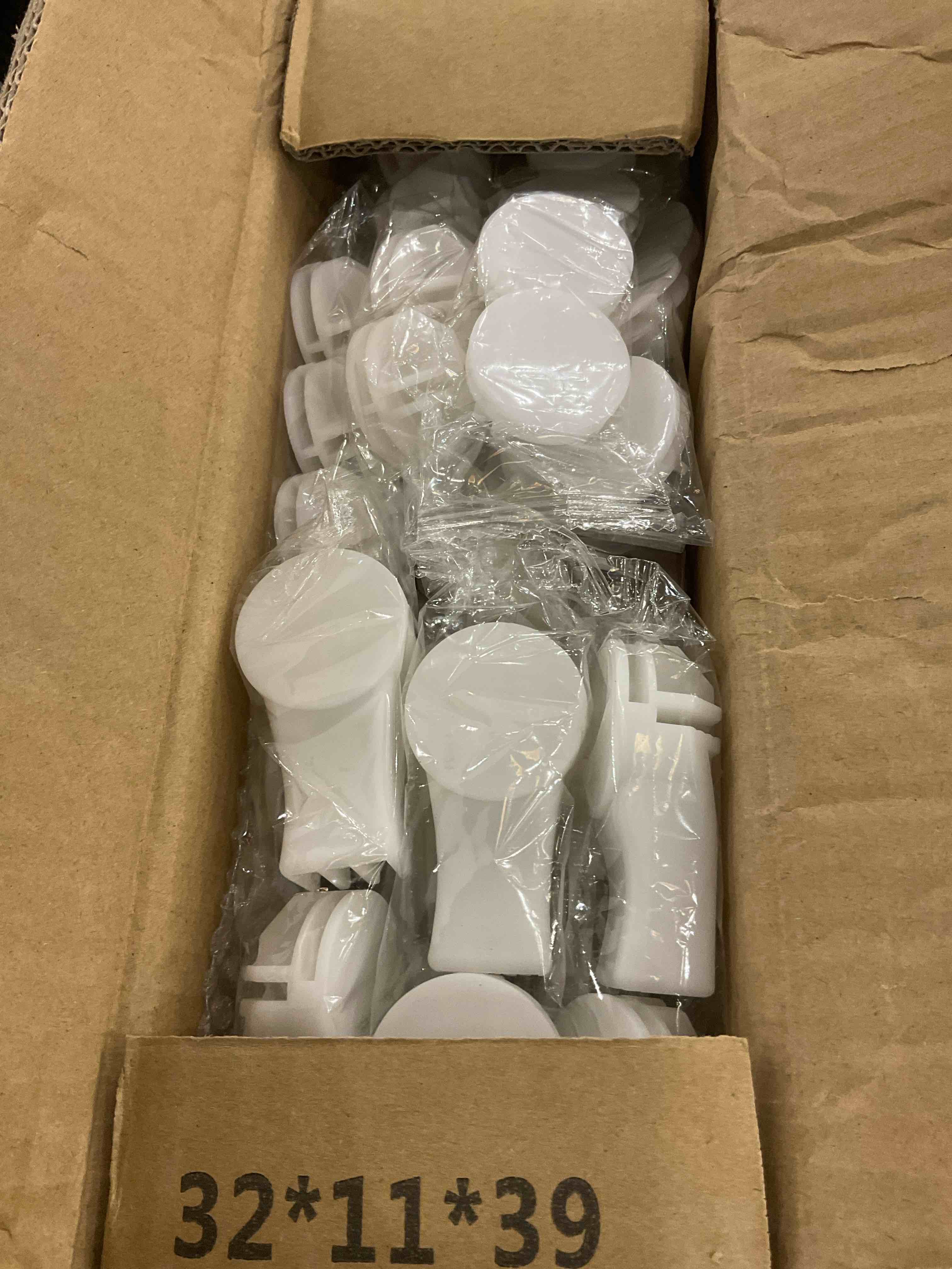 https://s3.amazonaws.com/lotting-images-prod/bidfta/EXS00512218_1697469422616.jpeg