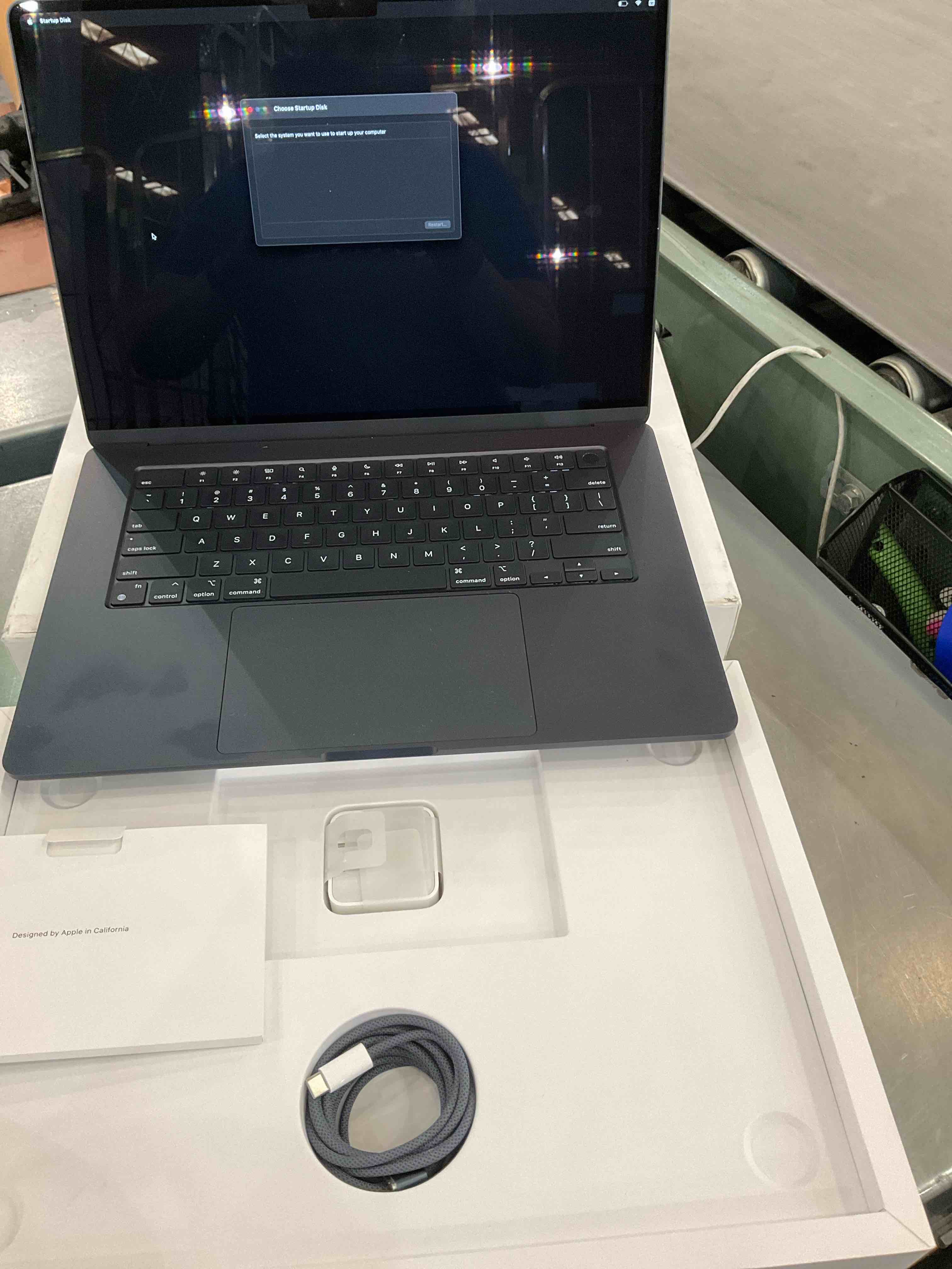 https://s3.amazonaws.com/lotting-images-prod/bidfta/EXS00513977_1696963509809.jpeg