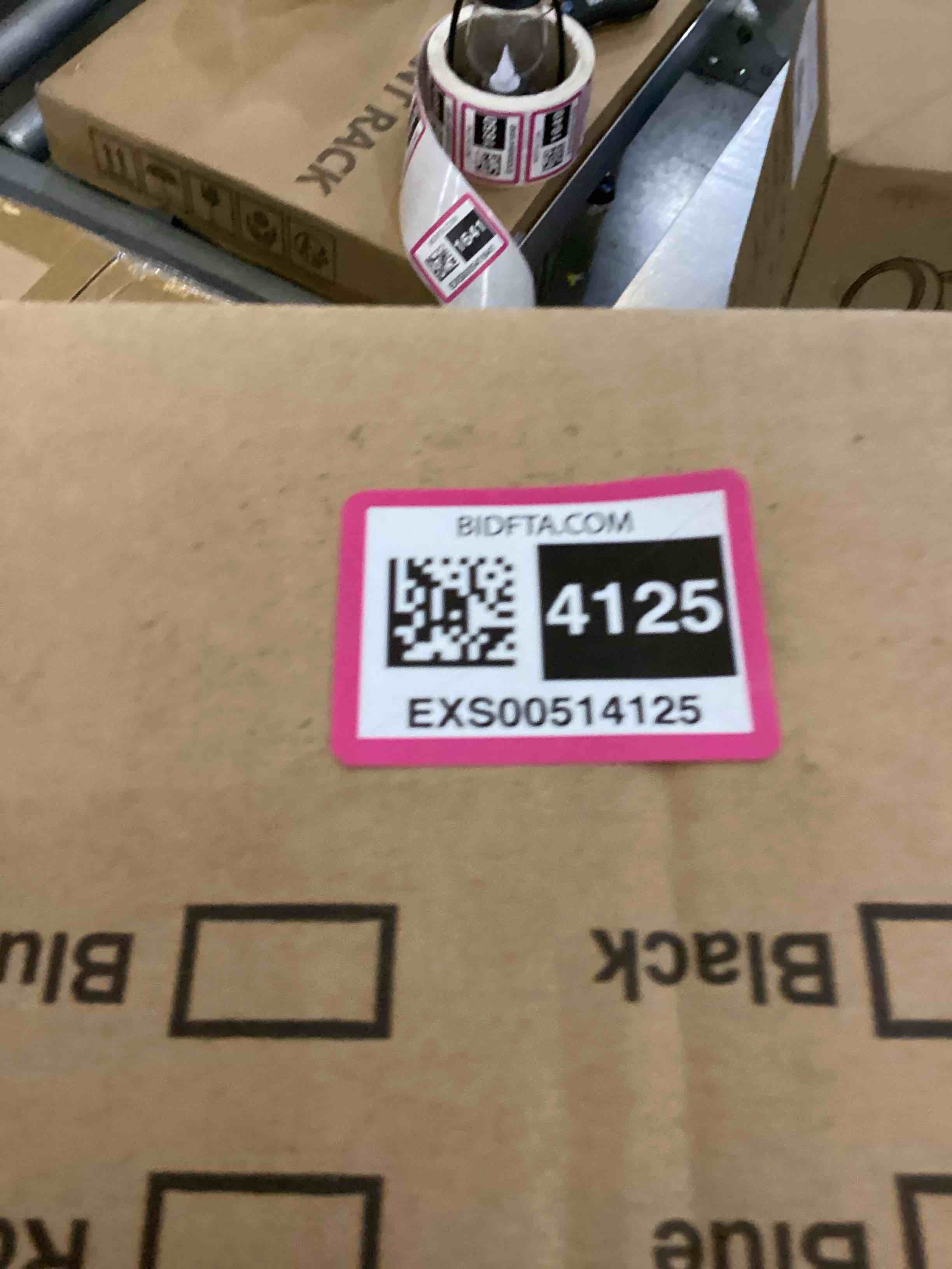 https://s3.amazonaws.com/lotting-images-prod/bidfta/EXS00514125_1695824931857.jpeg