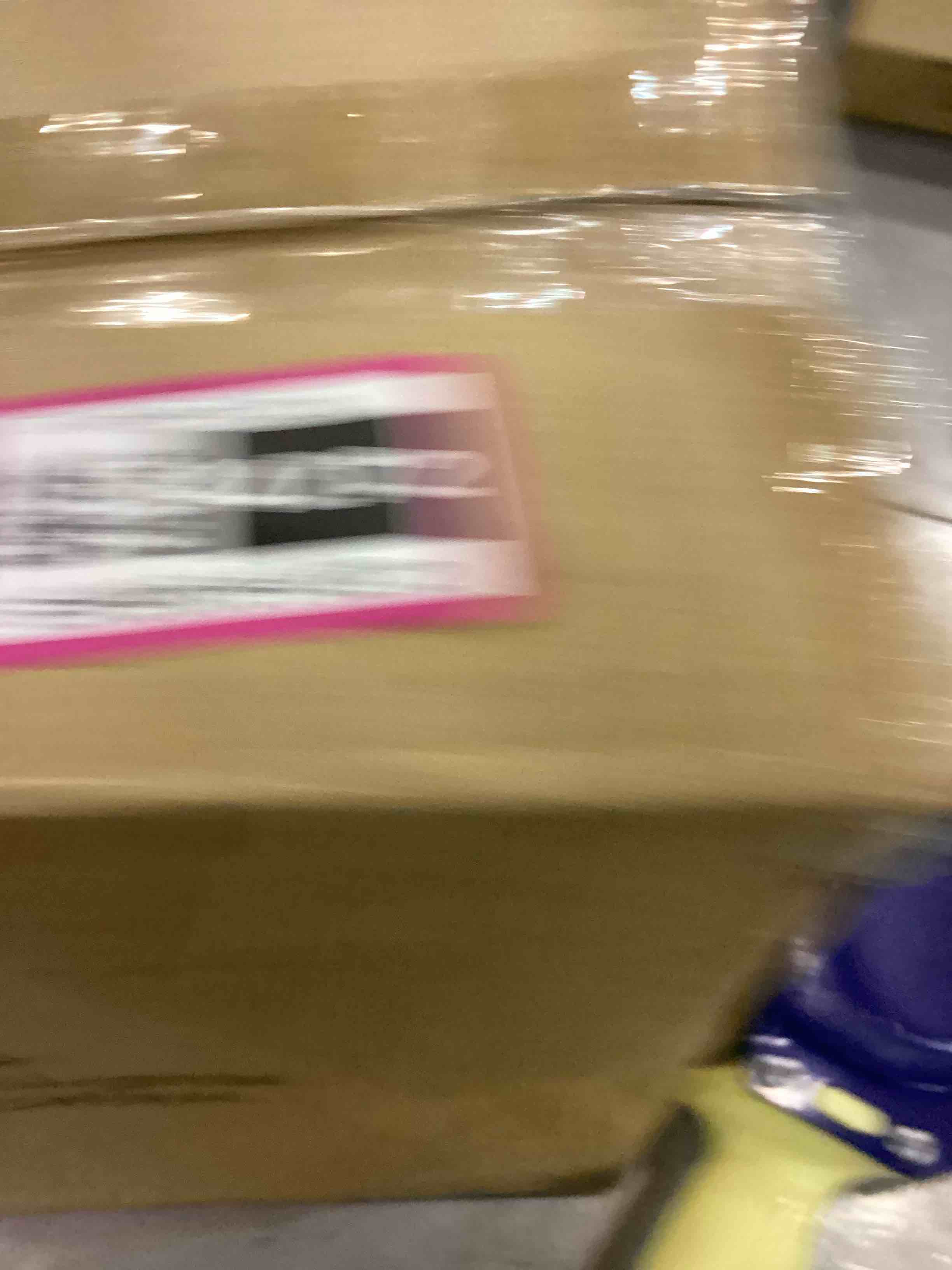 https://s3.amazonaws.com/lotting-images-prod/bidfta/EXS00514272_1695908636233.jpeg
