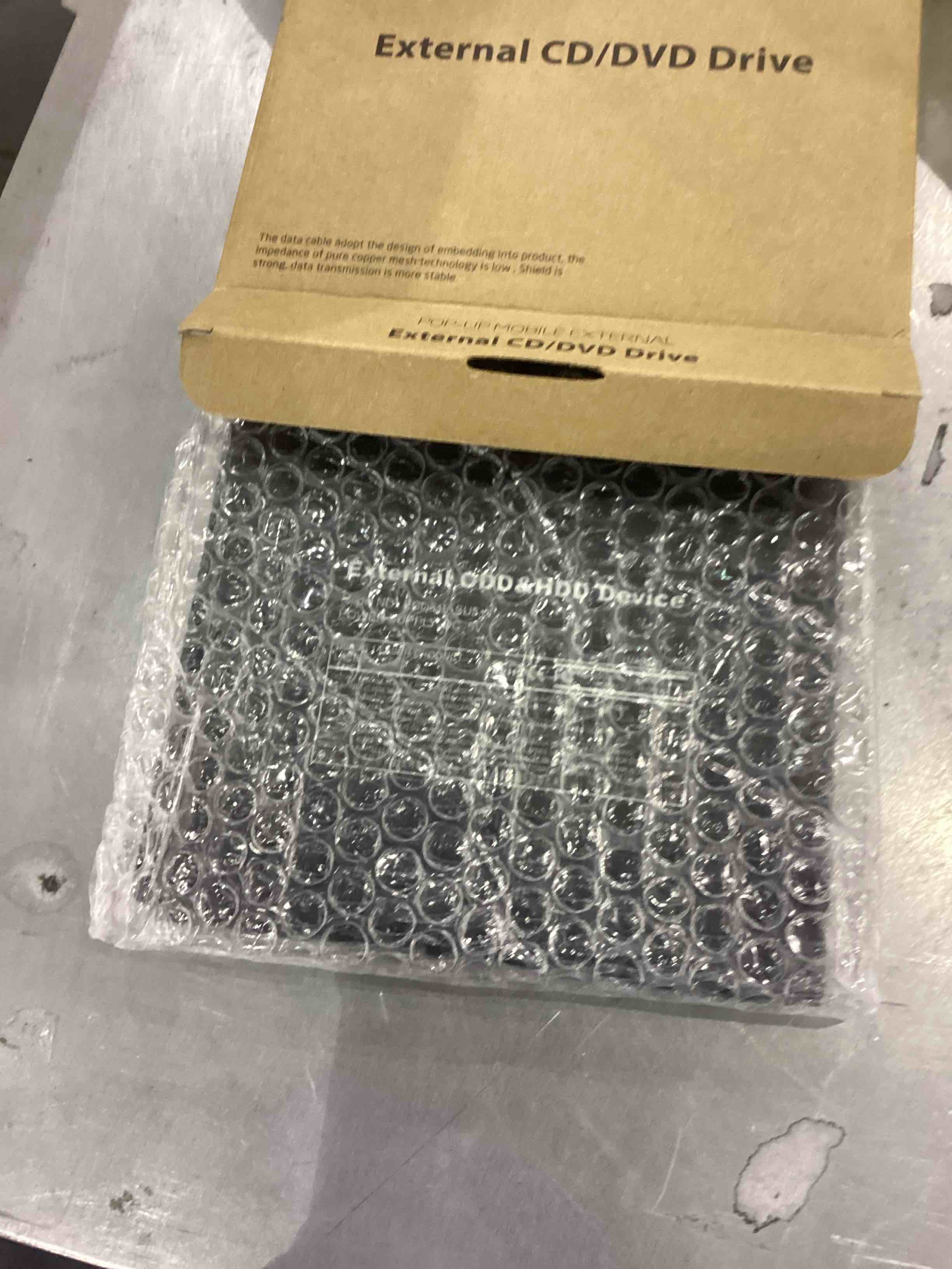 https://s3.amazonaws.com/lotting-images-prod/bidfta/EXS00514282_1695909593911.jpeg
