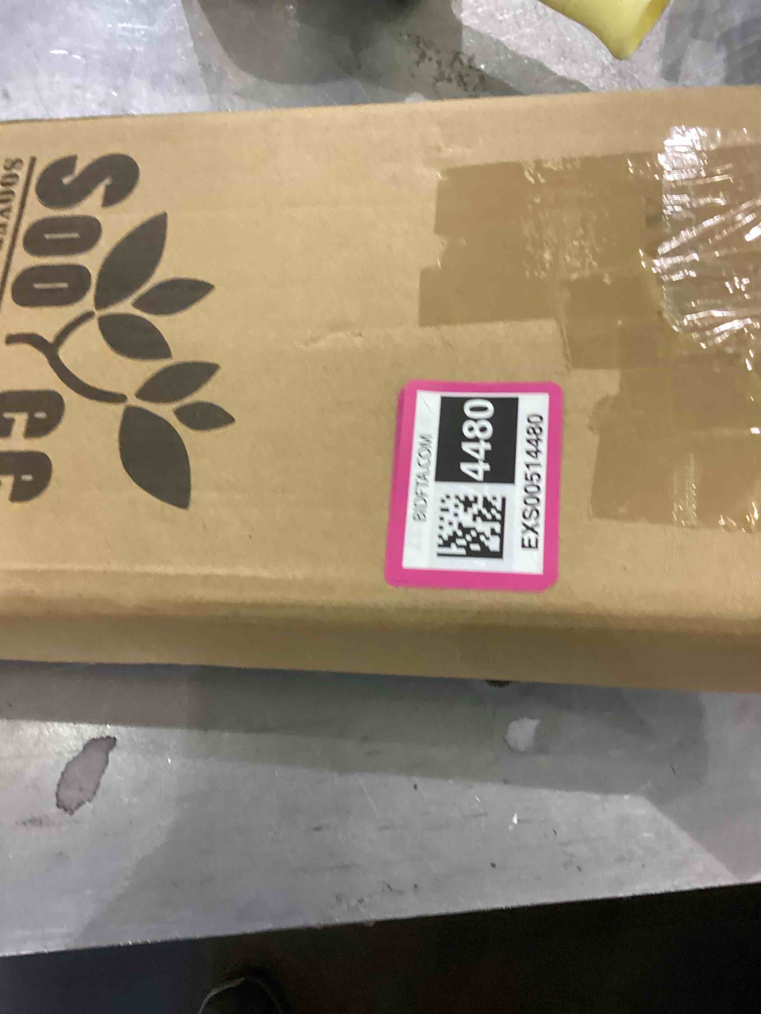 https://s3.amazonaws.com/lotting-images-prod/bidfta/EXS00514480_1695995339903.jpeg