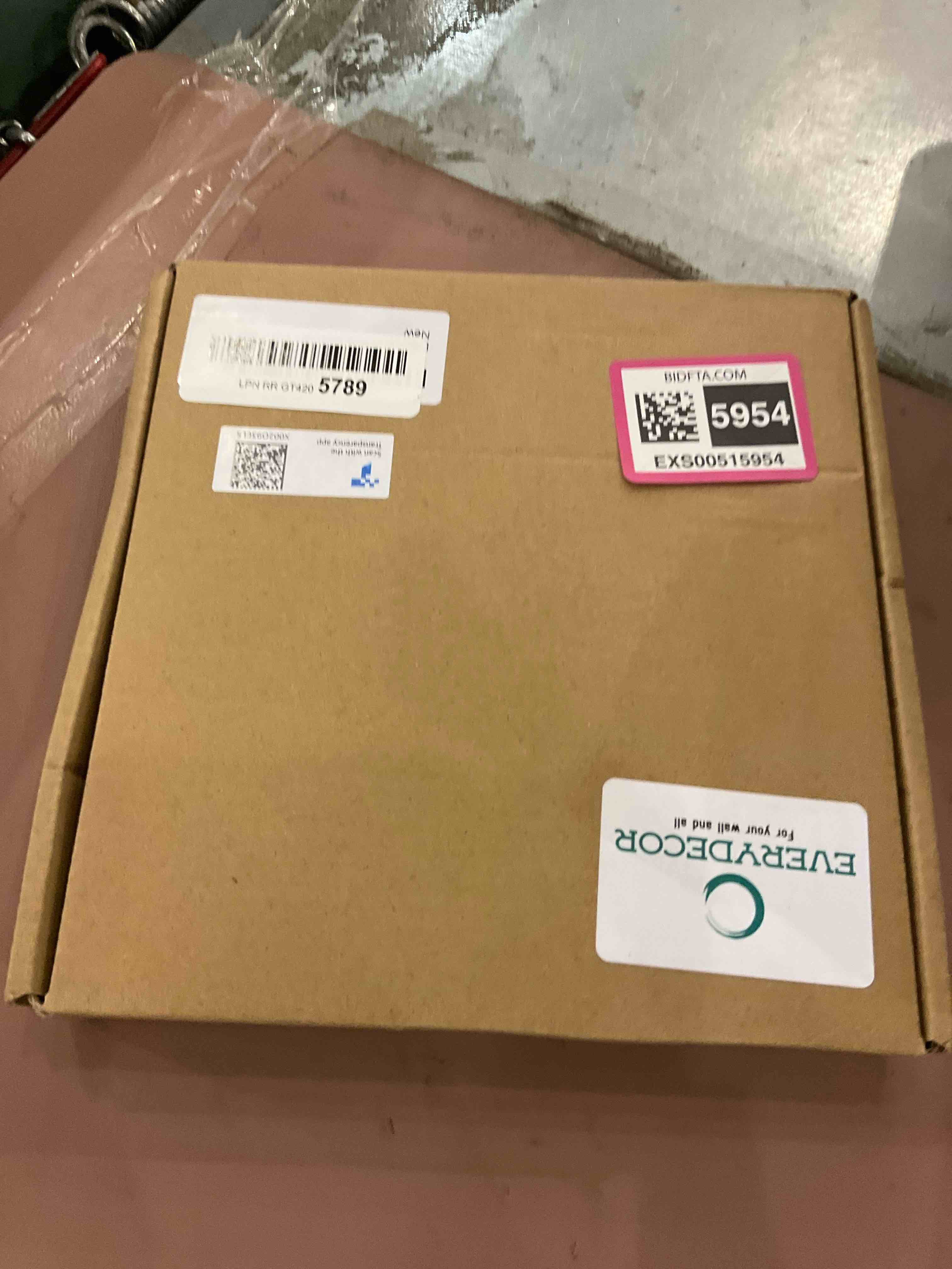 Everydecor 3D Metal Succulent Wall Decor - Purple, Hand Painted, Hanging Metal Flowers Wall Decor for Living Room, Bedroom, Kitchen, Bathroom - Flower Wall Art for Indoor & Outdoor Decor