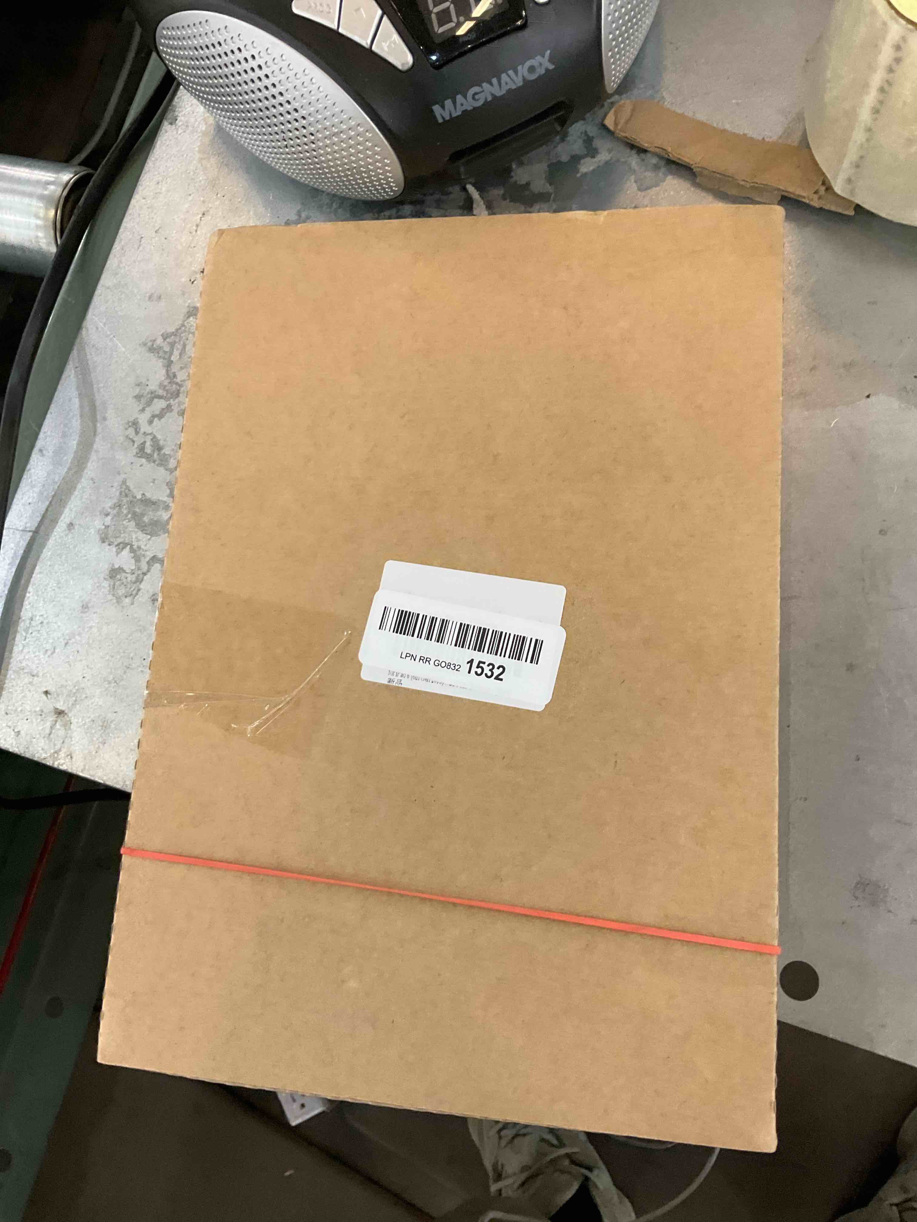 https://s3.amazonaws.com/lotting-images-prod/bidfta/EXS00516262_1695758674707.jpeg