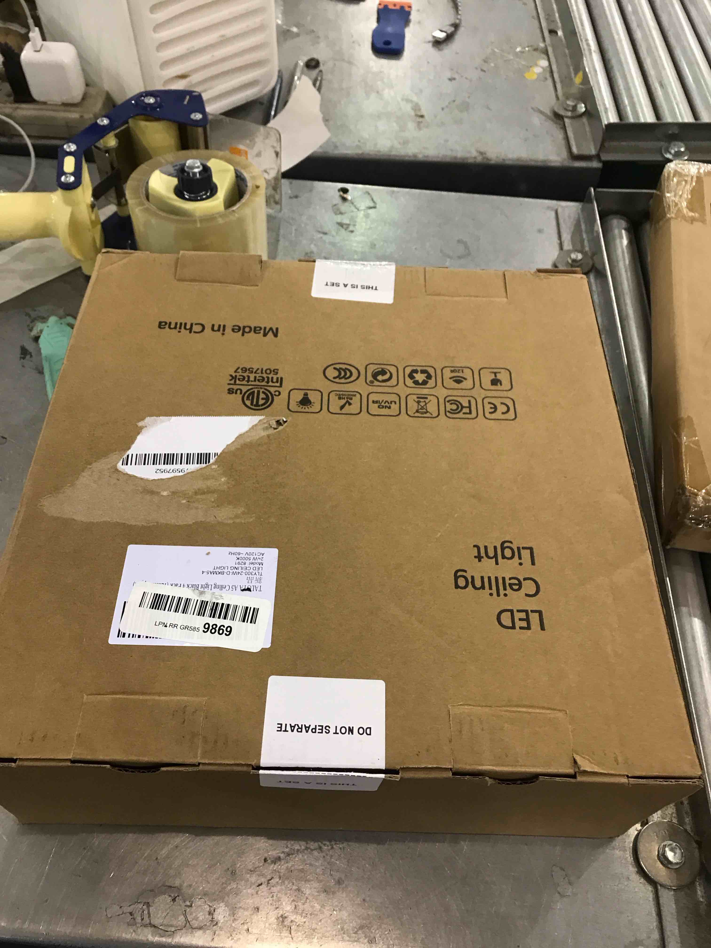 https://s3.amazonaws.com/lotting-images-prod/bidfta/EXS00516387_1697476928022.jpeg