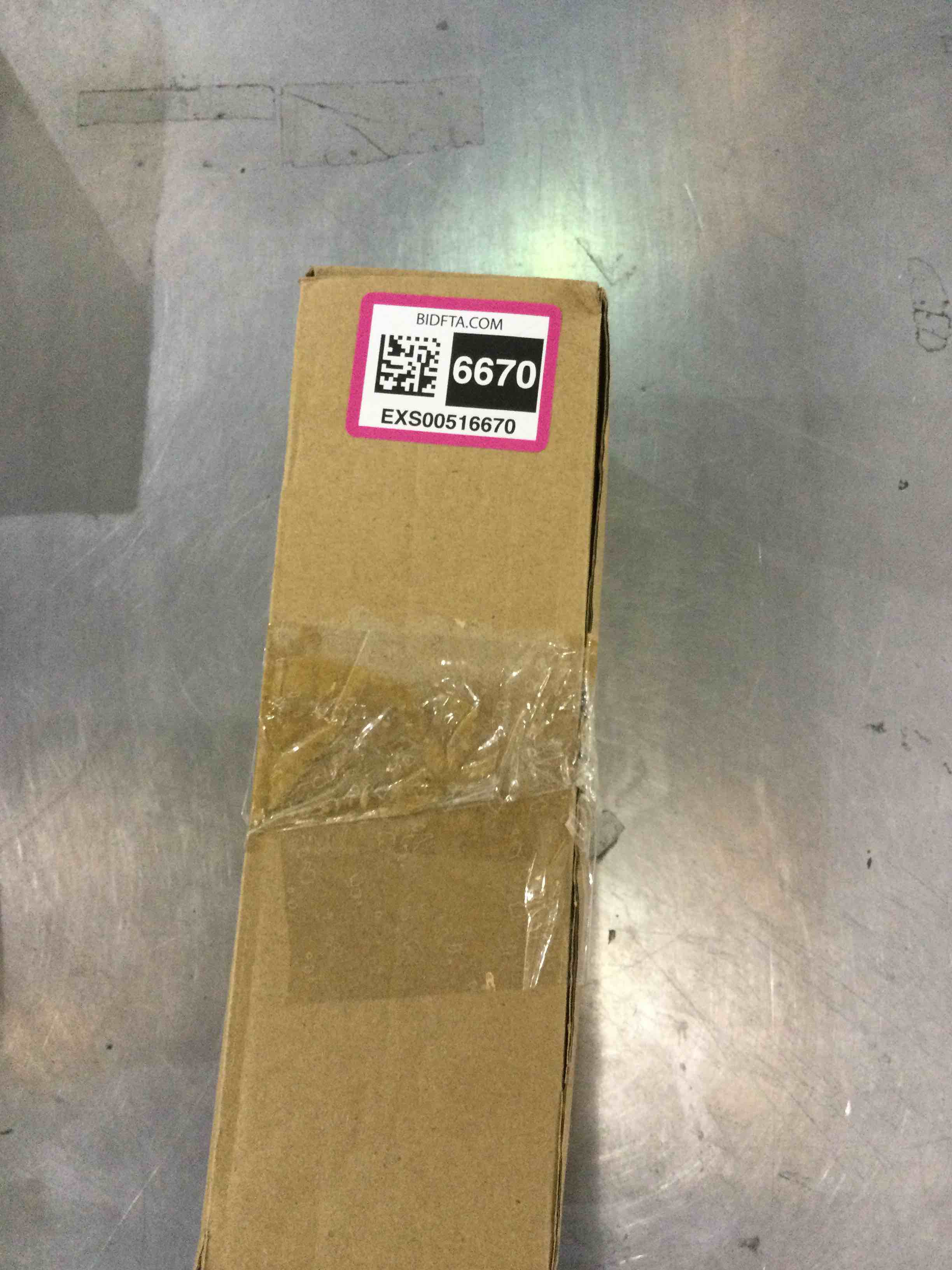 https://s3.amazonaws.com/lotting-images-prod/bidfta/EXS00516670_1695821316082.jpeg
