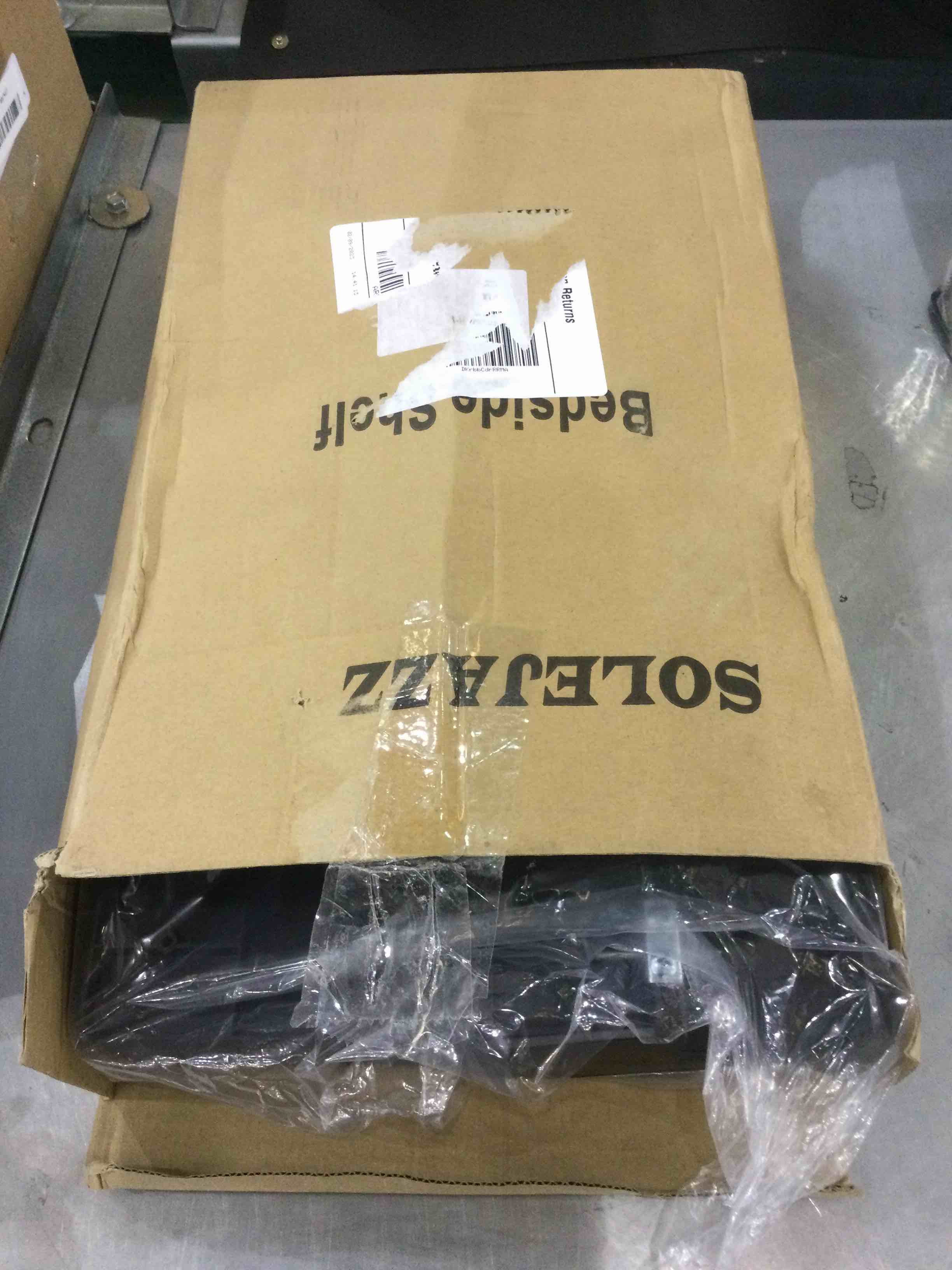 https://s3.amazonaws.com/lotting-images-prod/bidfta/EXS00516671_1695821098182.jpeg
