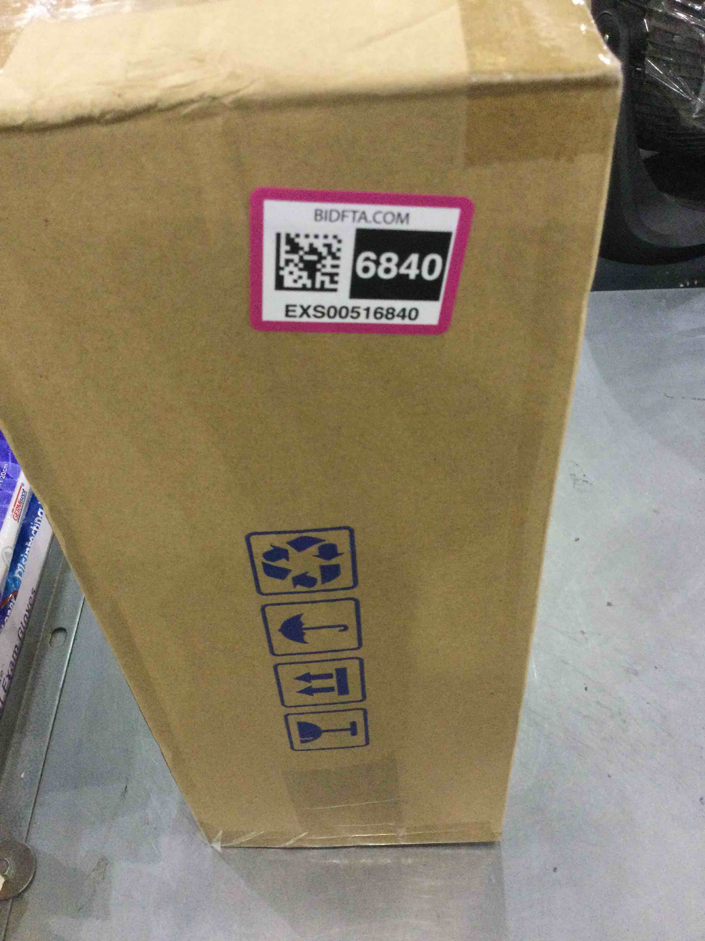 https://s3.amazonaws.com/lotting-images-prod/bidfta/EXS00516840_1695928057791.jpeg