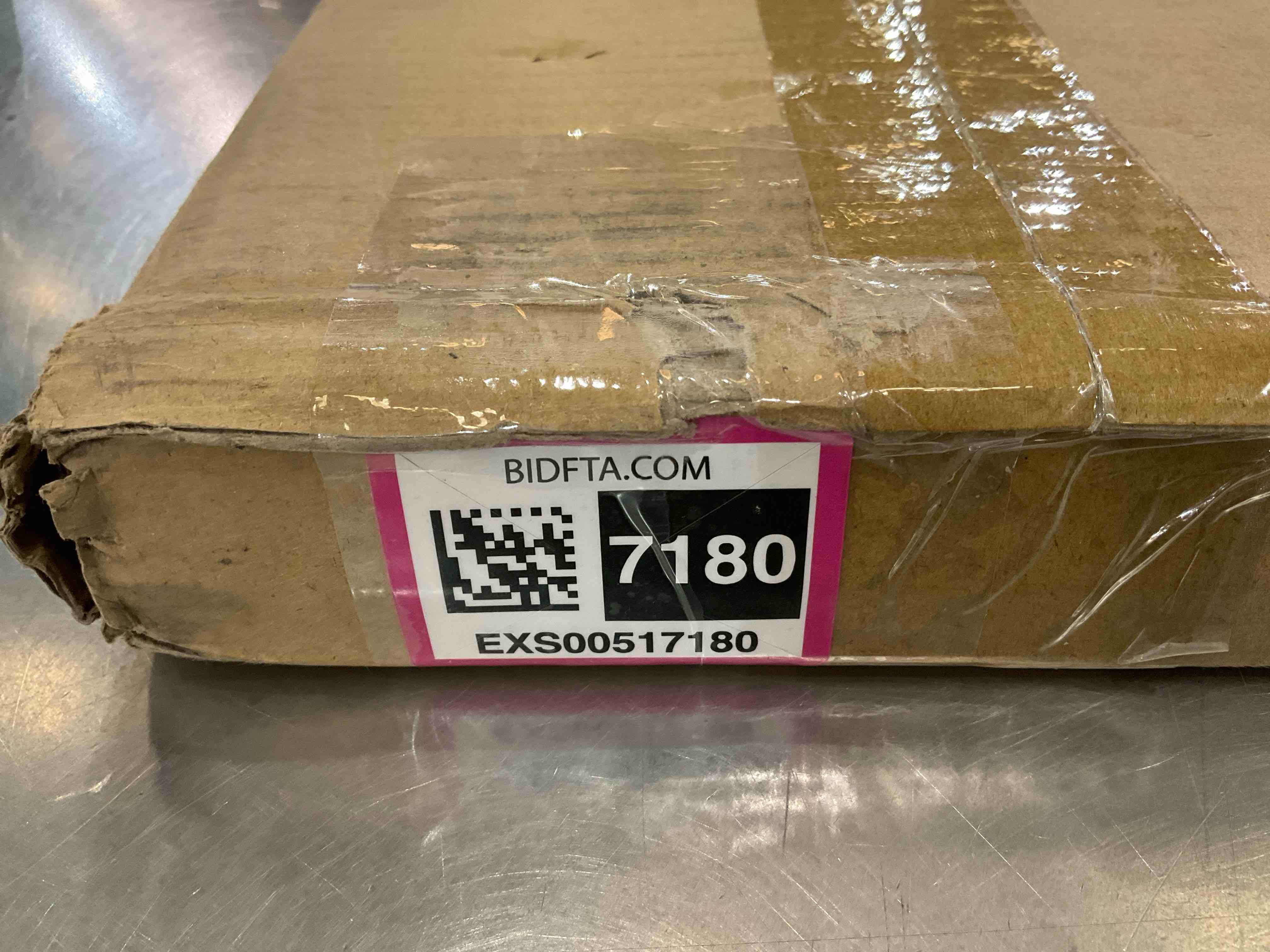 https://s3.amazonaws.com/lotting-images-prod/bidfta/EXS00517180_1696442047791.jpeg