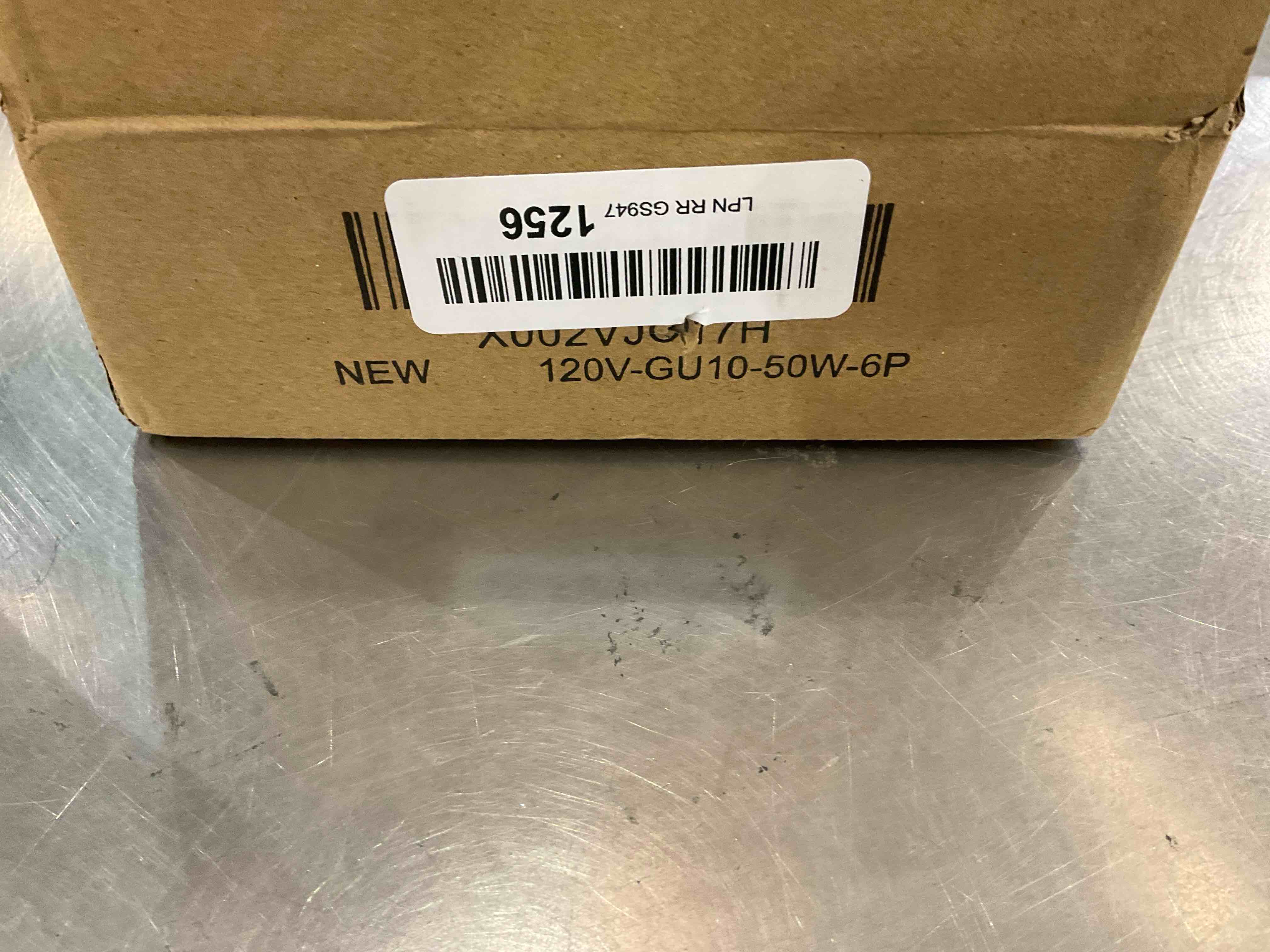 https://s3.amazonaws.com/lotting-images-prod/bidfta/EXS00517214_1696448719798.jpeg