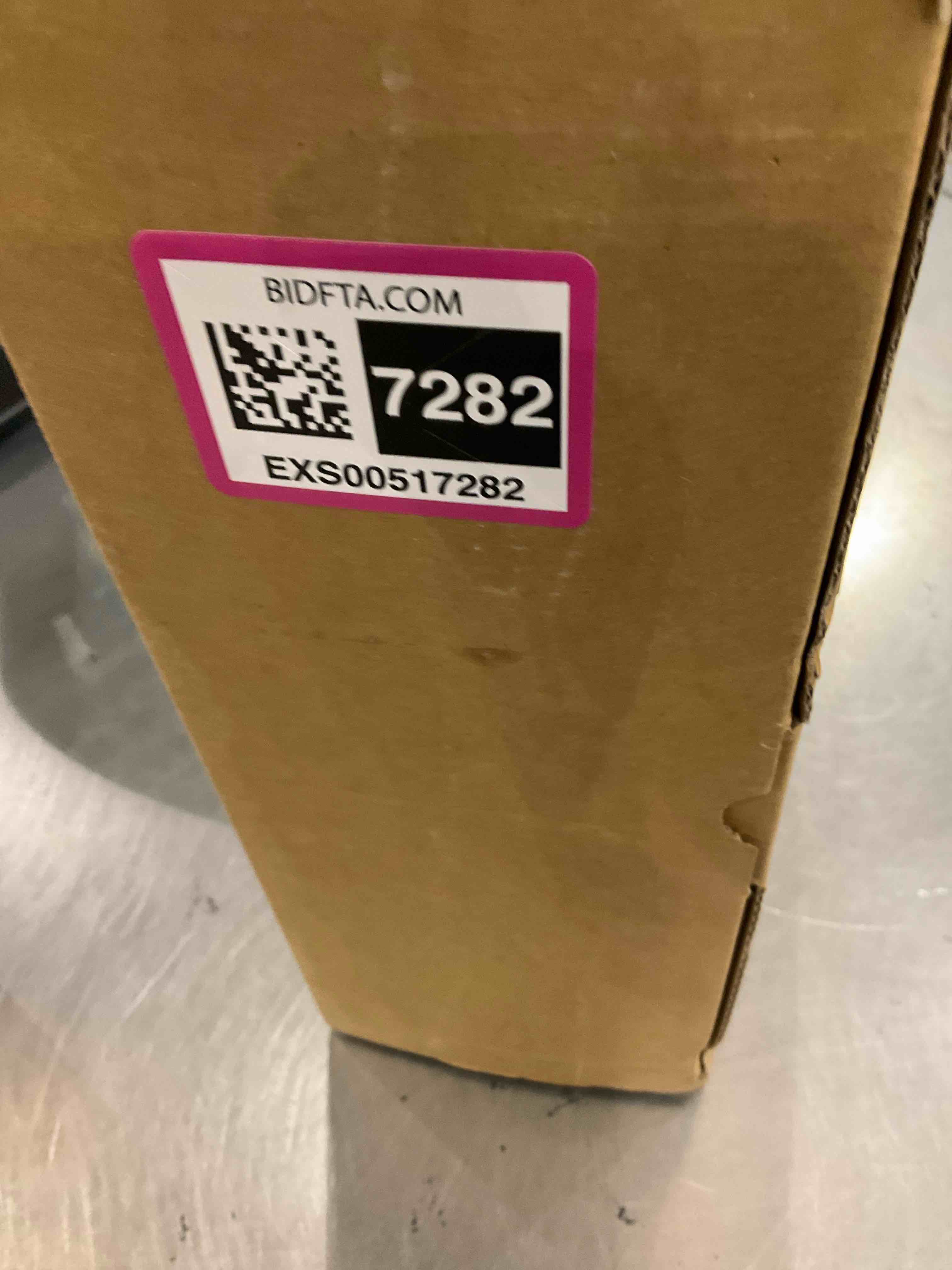 https://s3.amazonaws.com/lotting-images-prod/bidfta/EXS00517282_1696517640988.jpeg