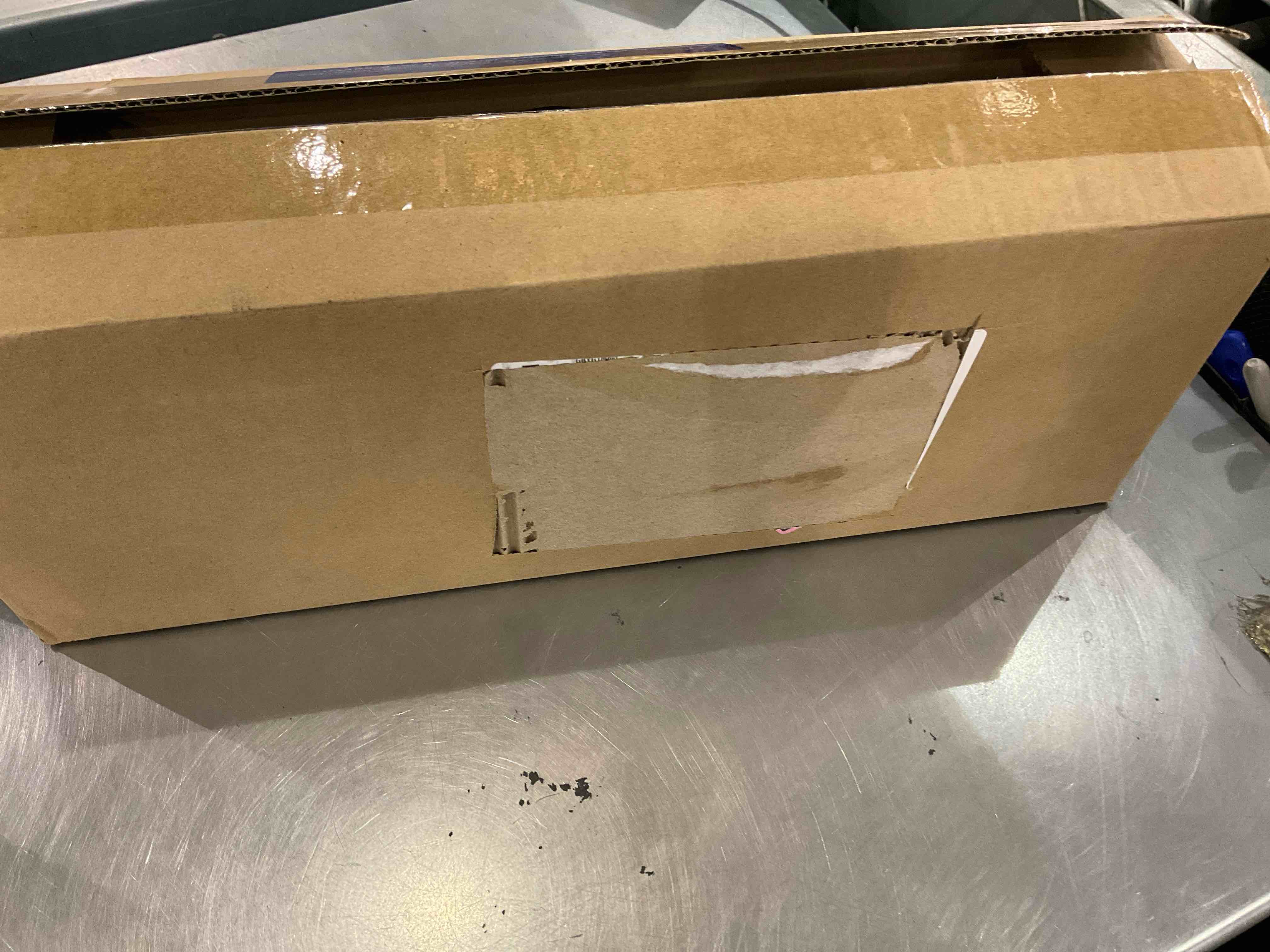https://s3.amazonaws.com/lotting-images-prod/bidfta/EXS00517424_1696598655880.jpeg