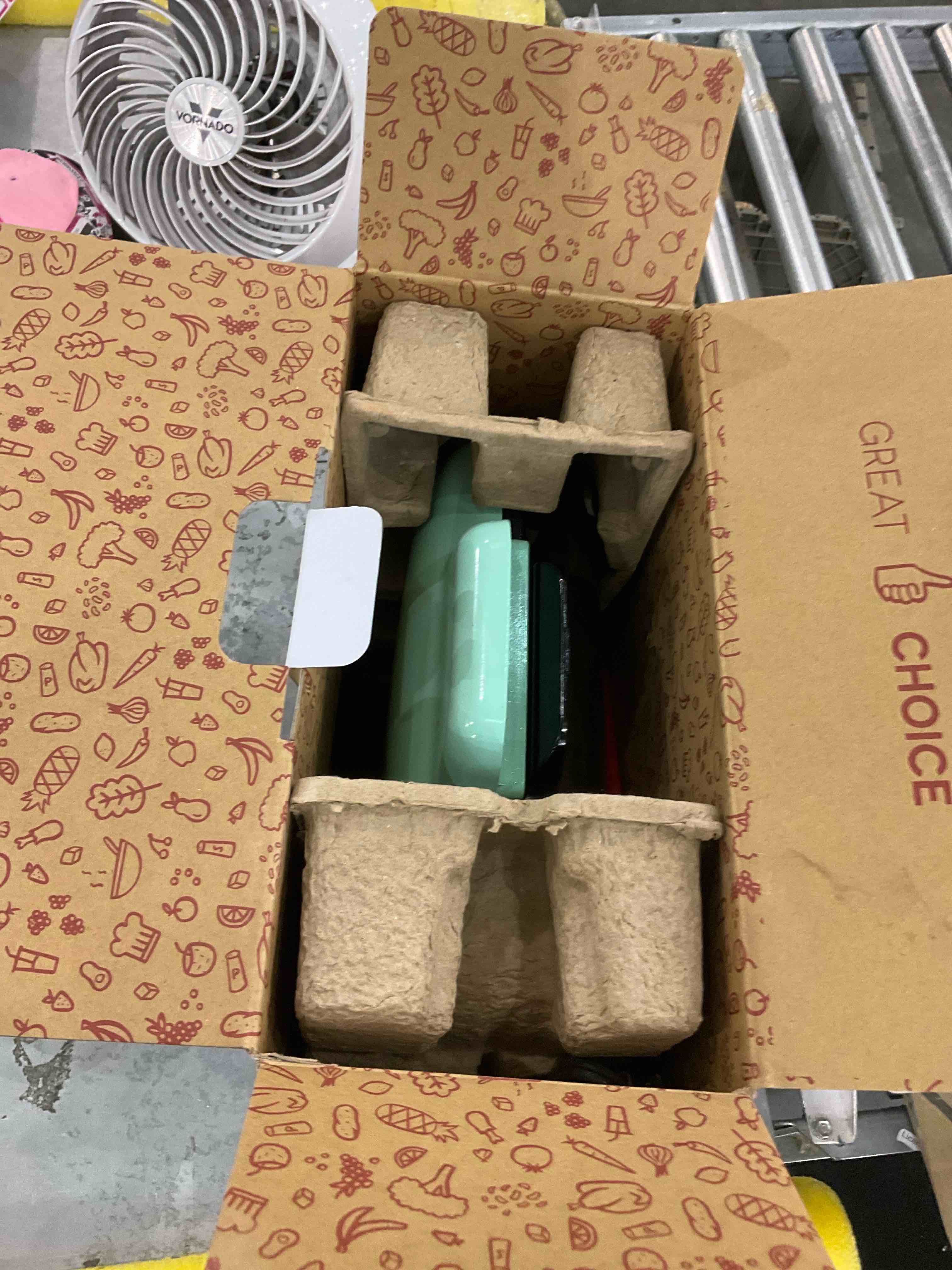 https://s3.amazonaws.com/lotting-images-prod/bidfta/EXS00517776_1696000365037.jpeg