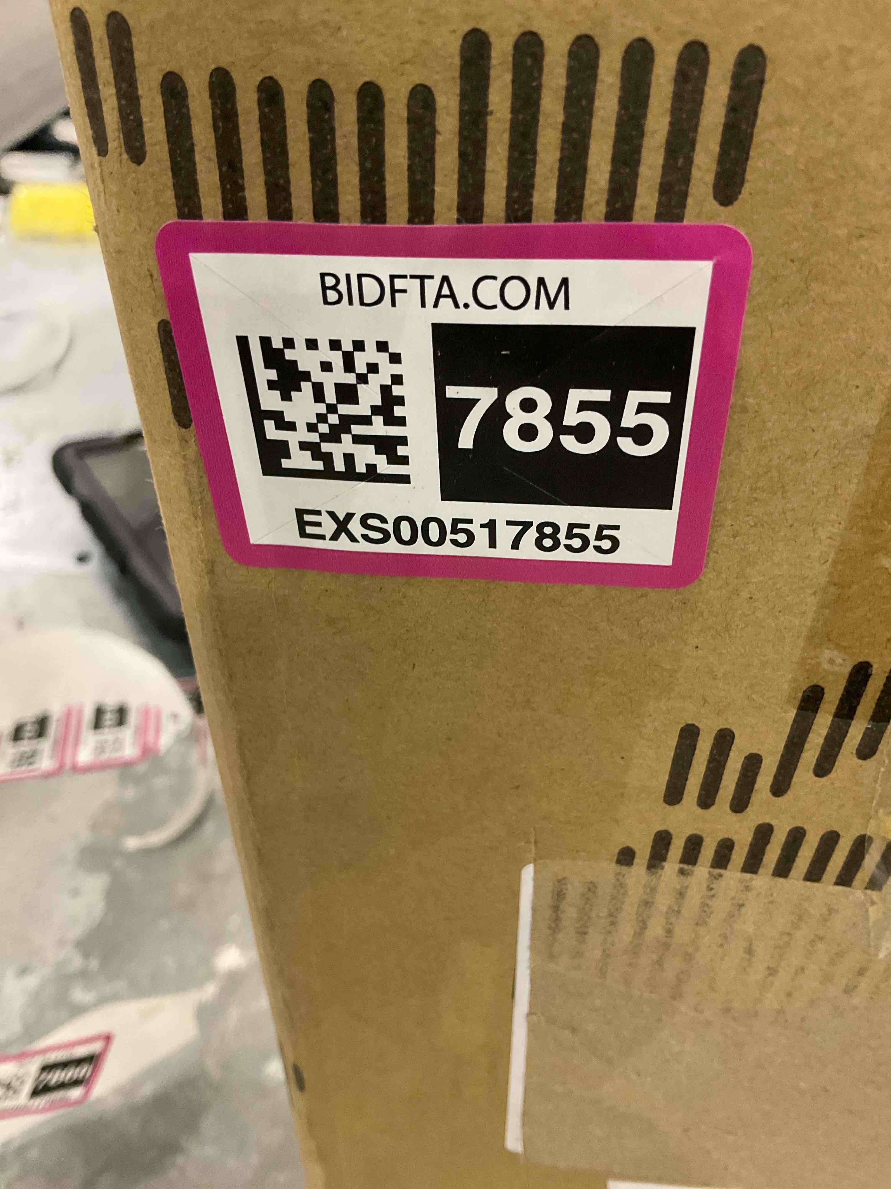 https://s3.amazonaws.com/lotting-images-prod/bidfta/EXS00517855_1696944152888.jpeg