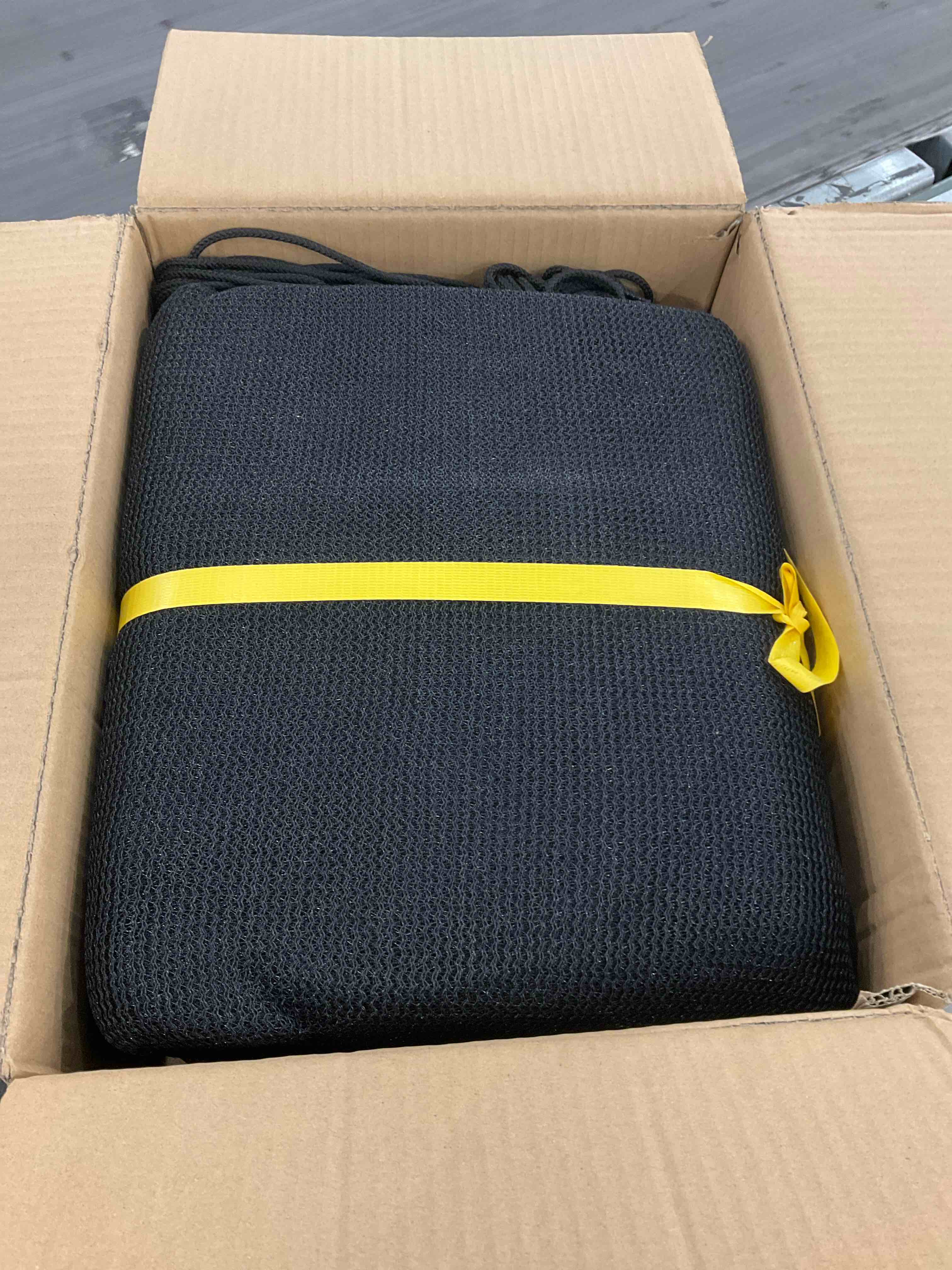https://s3.amazonaws.com/lotting-images-prod/bidfta/EXS00518467_1697032021732.jpeg