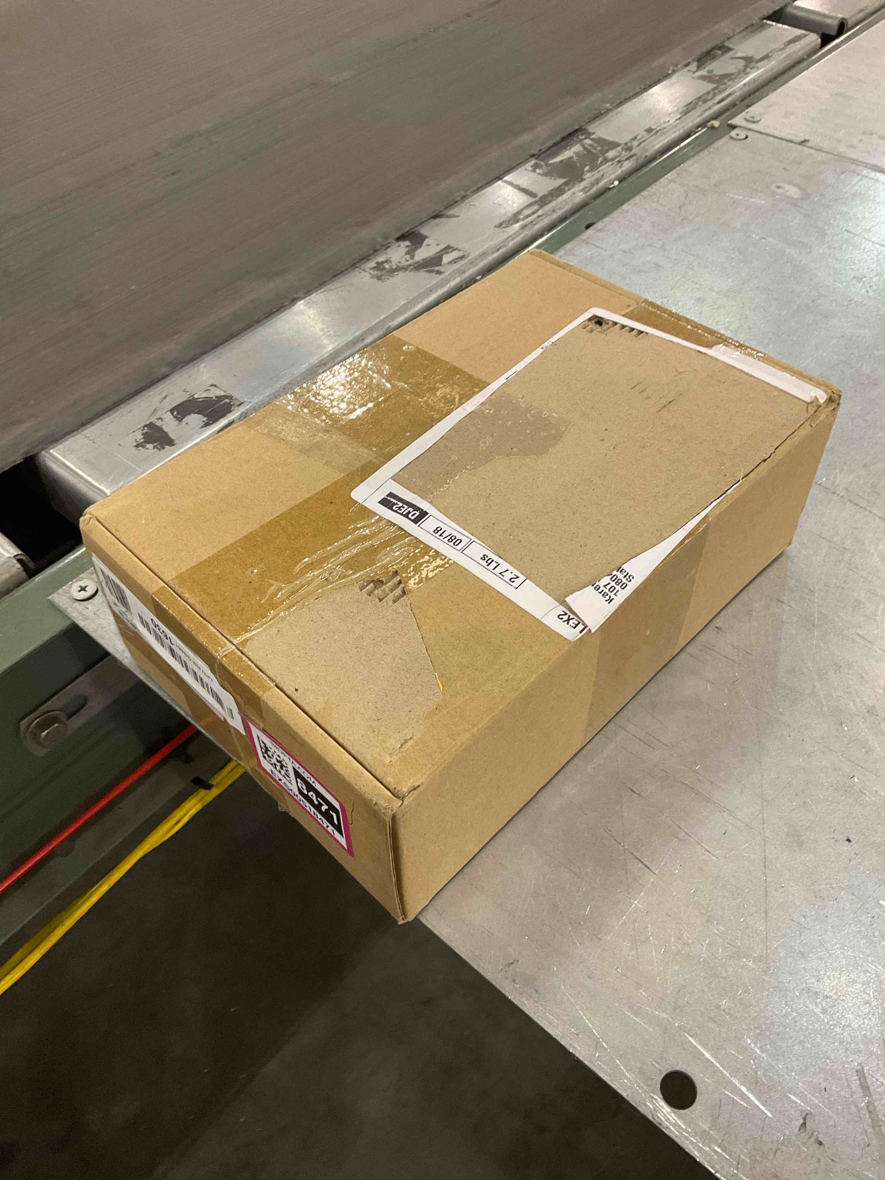 https://s3.amazonaws.com/lotting-images-prod/bidfta/EXS00518471_1697032402387.jpeg