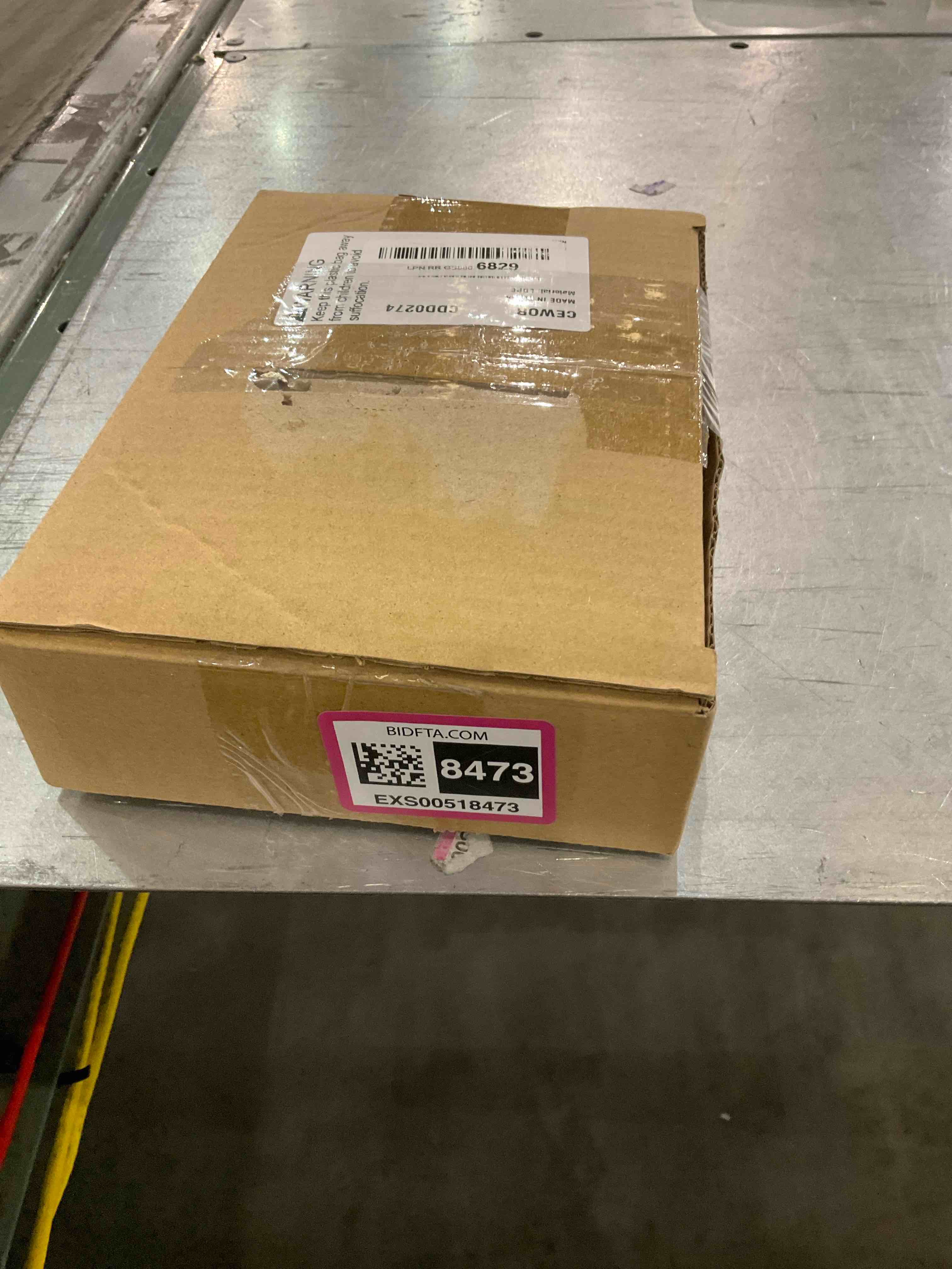 https://s3.amazonaws.com/lotting-images-prod/bidfta/EXS00518473_1697032500844.jpeg