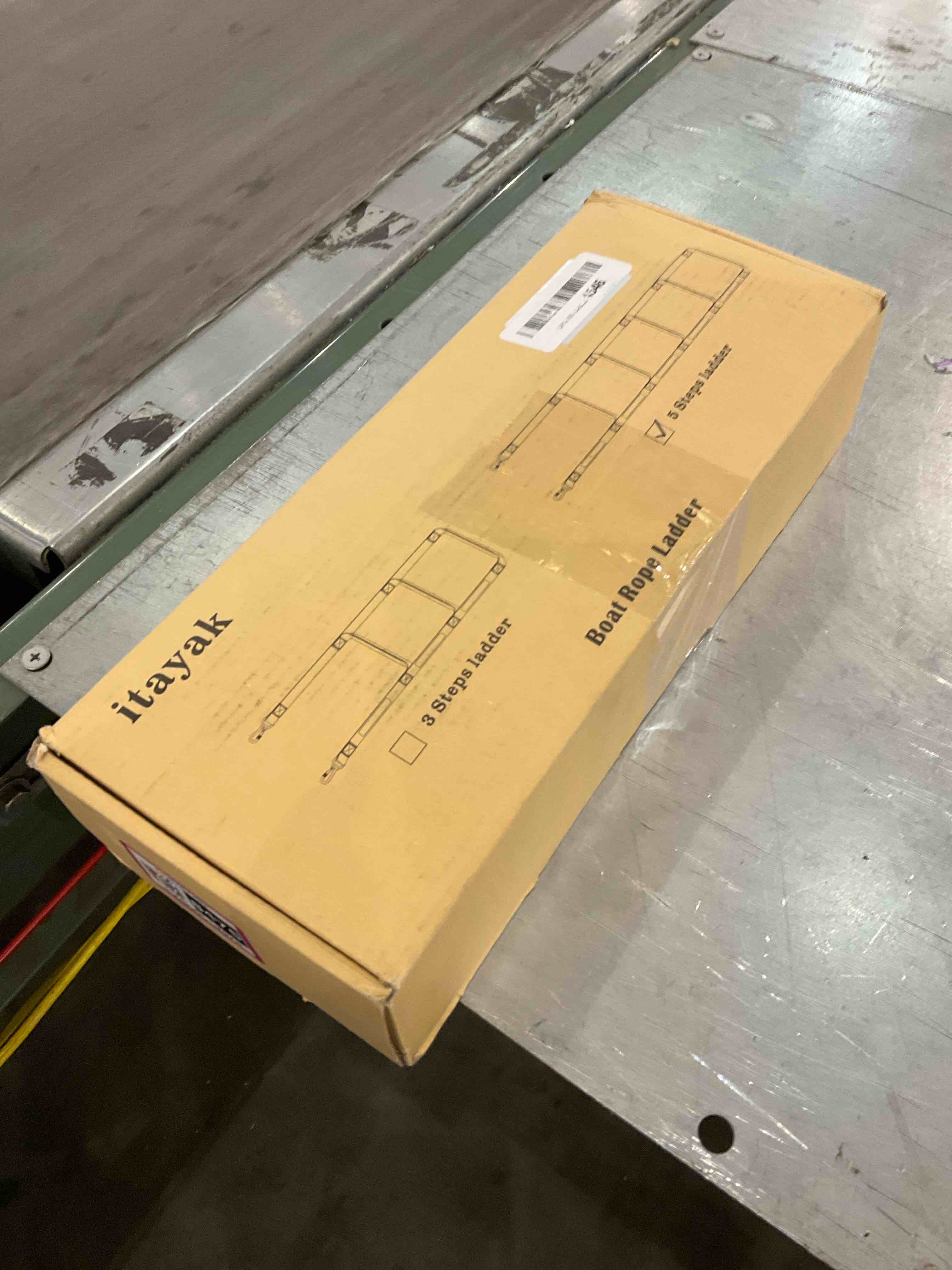 https://s3.amazonaws.com/lotting-images-prod/bidfta/EXS00518475_1697032755129.jpeg