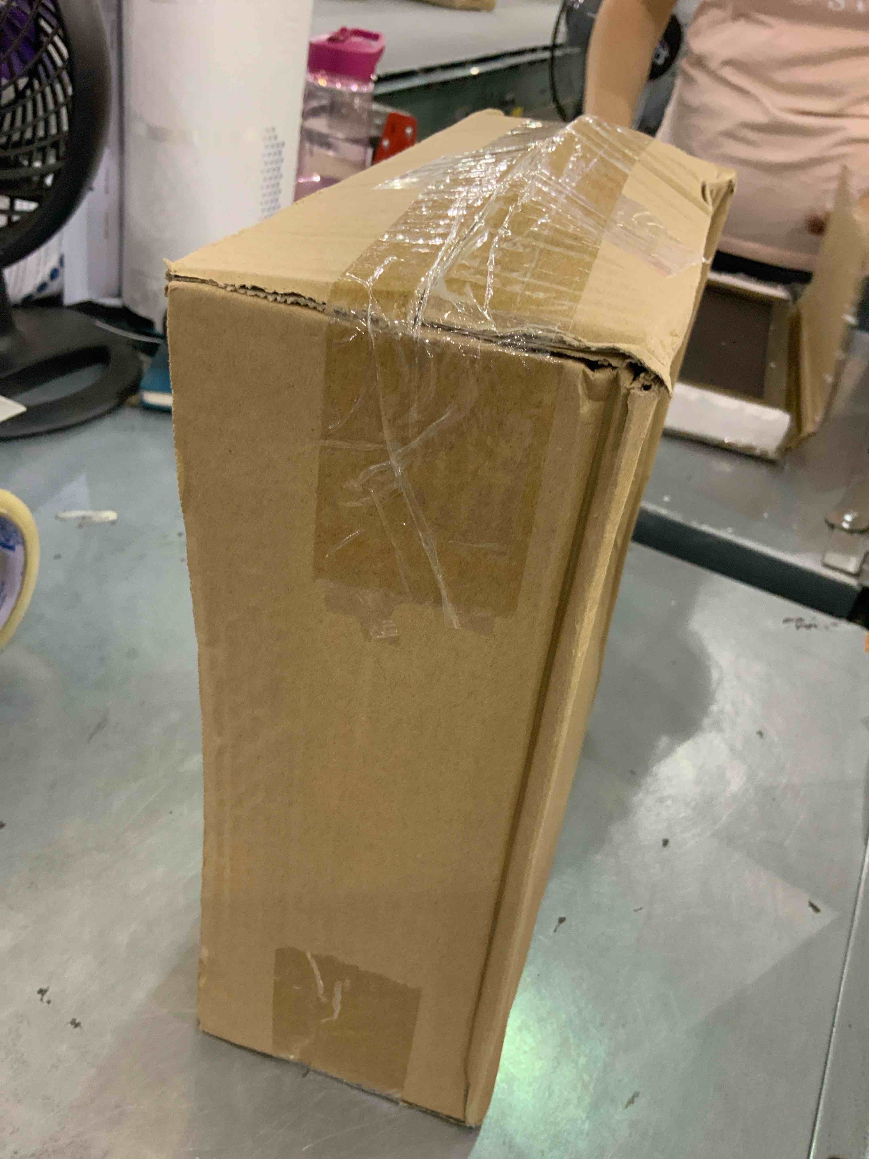 https://s3.amazonaws.com/lotting-images-prod/bidfta/EXS00518569_1695756398759.jpeg