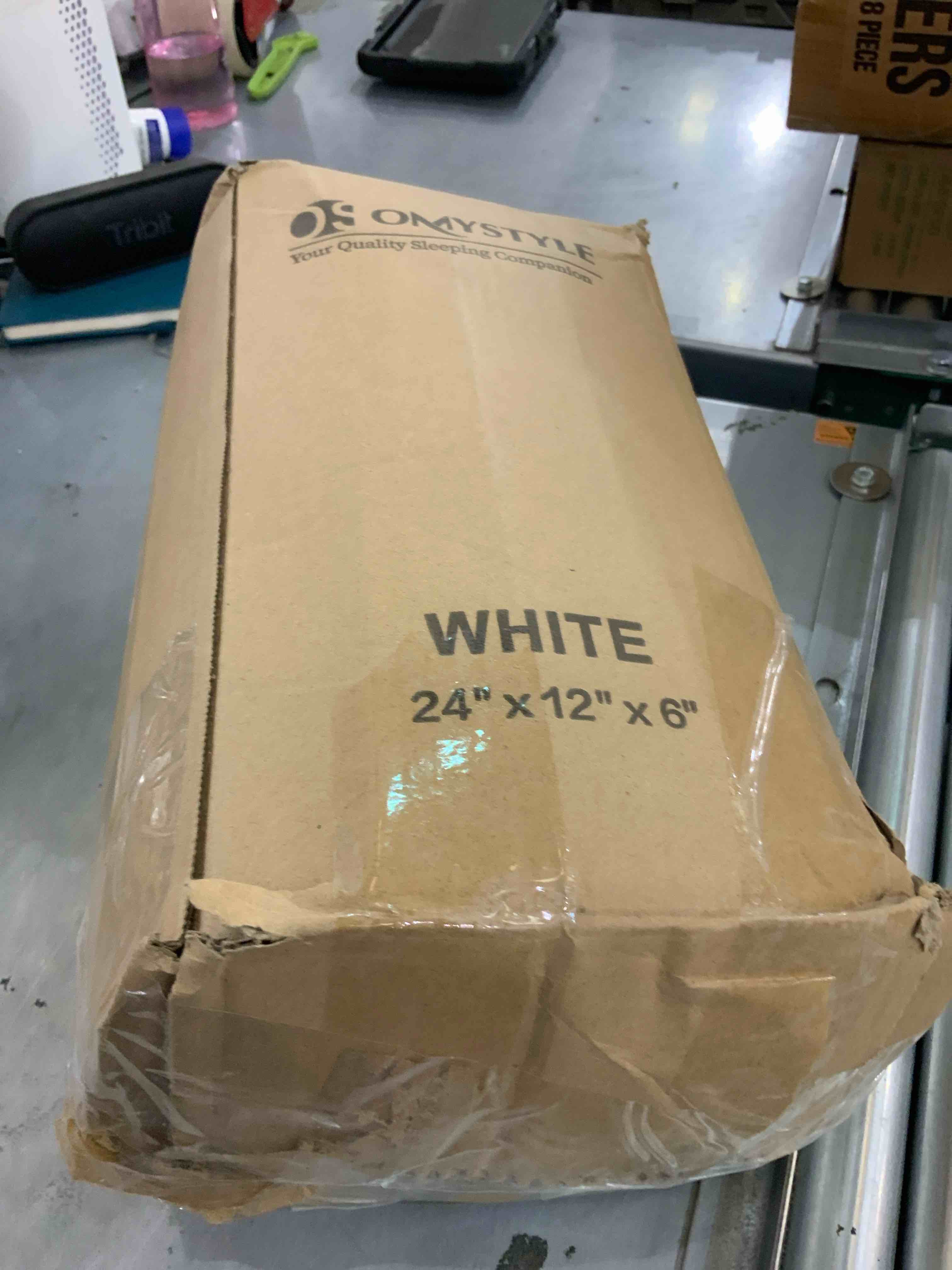 https://s3.amazonaws.com/lotting-images-prod/bidfta/EXS00518577_1695757463088.jpeg