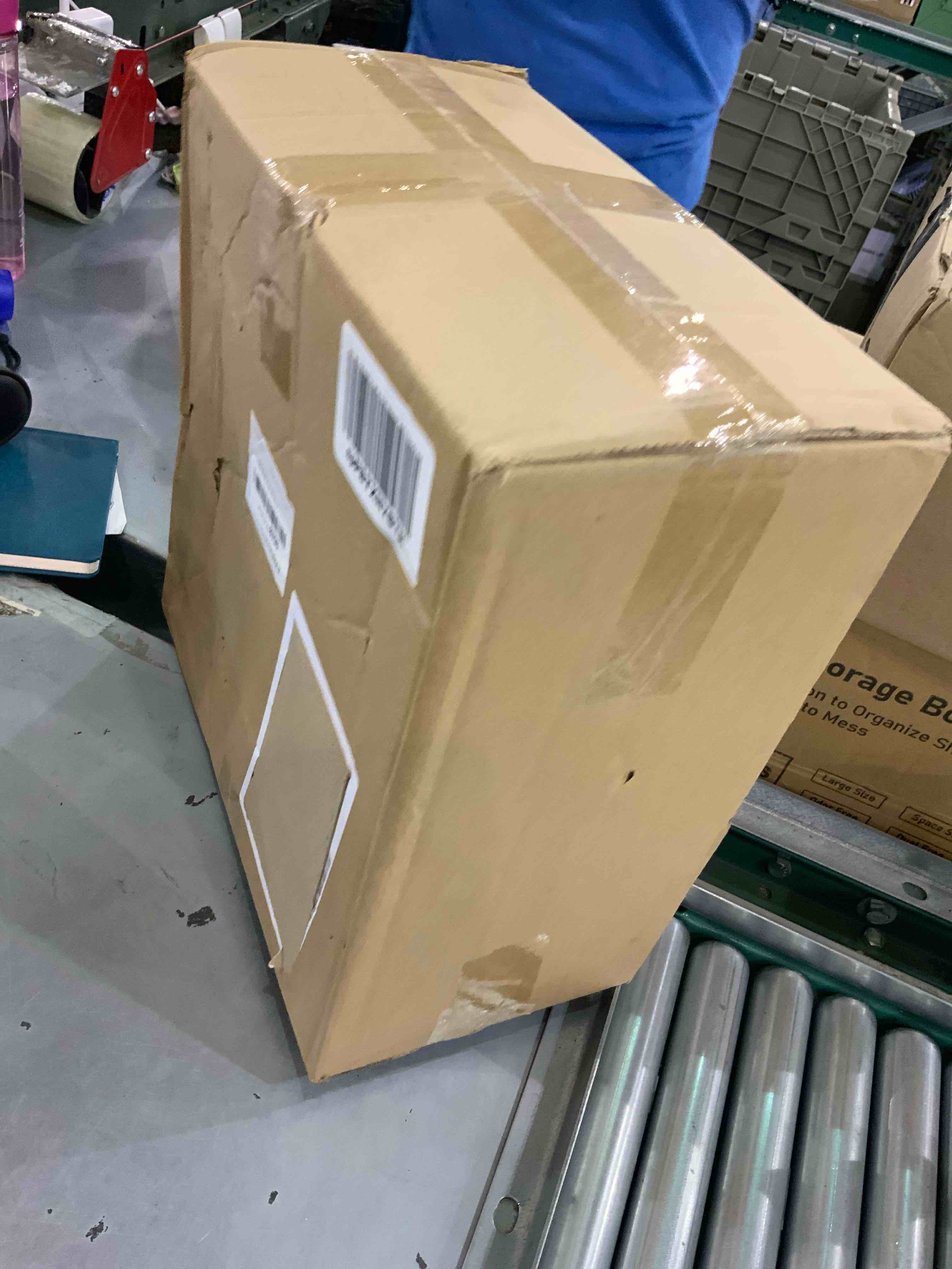 https://s3.amazonaws.com/lotting-images-prod/bidfta/EXS00518609_1695813760945.jpeg