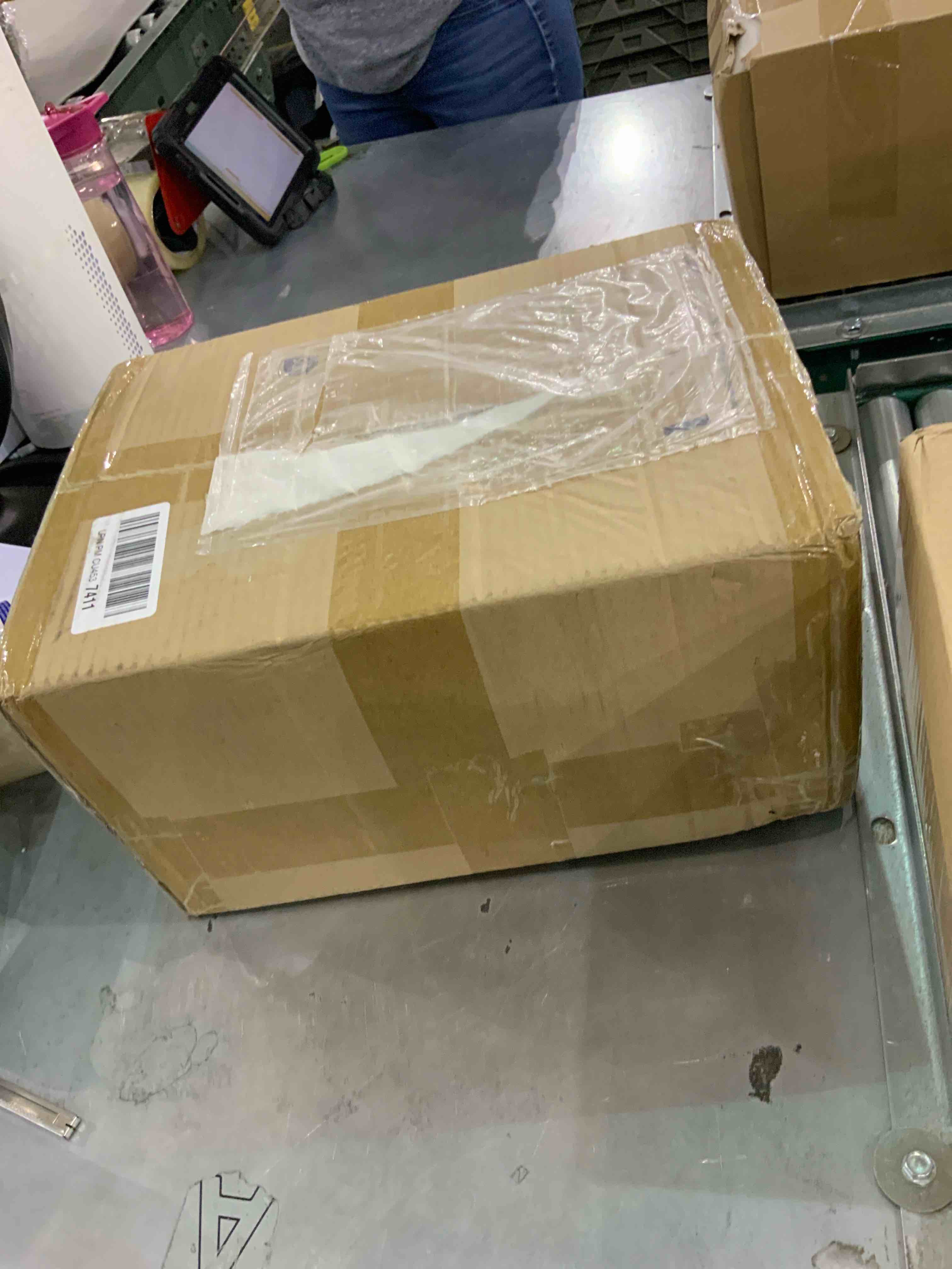https://s3.amazonaws.com/lotting-images-prod/bidfta/EXS00518851_1695909524373.jpeg