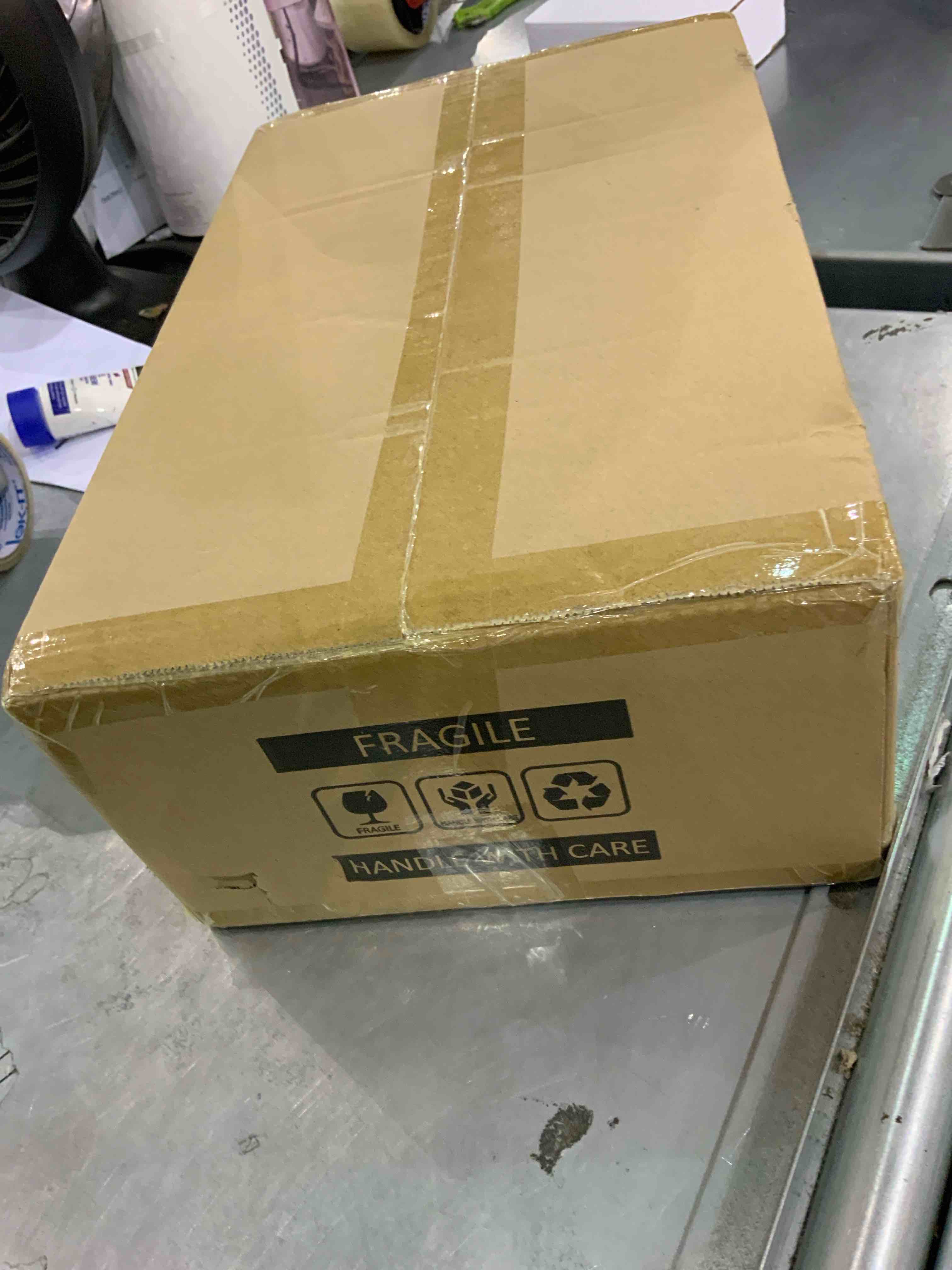 https://s3.amazonaws.com/lotting-images-prod/bidfta/EXS00518861_1695911384396.jpeg