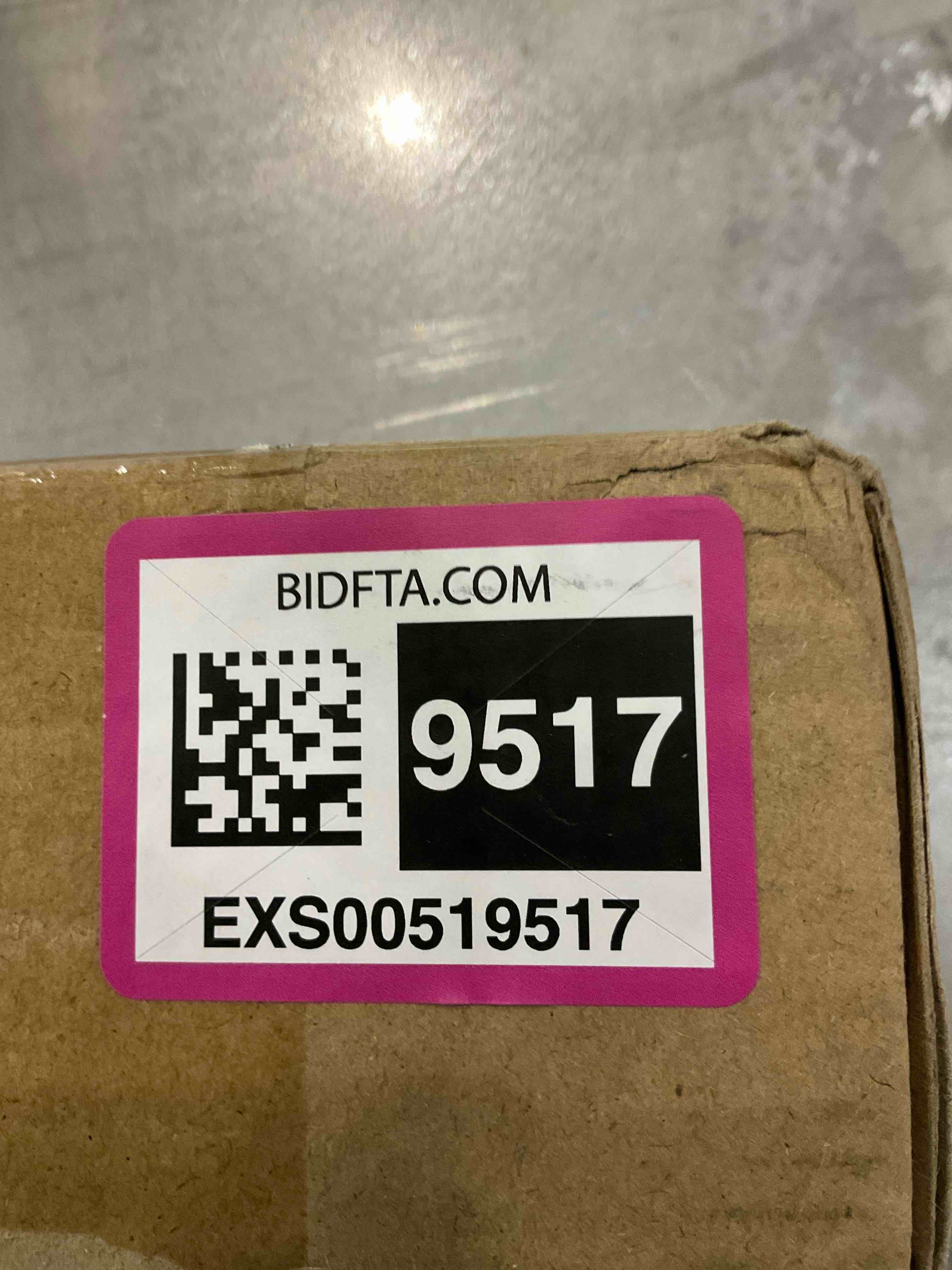 https://s3.amazonaws.com/lotting-images-prod/bidfta/EXS00519517_1695926931764.jpeg