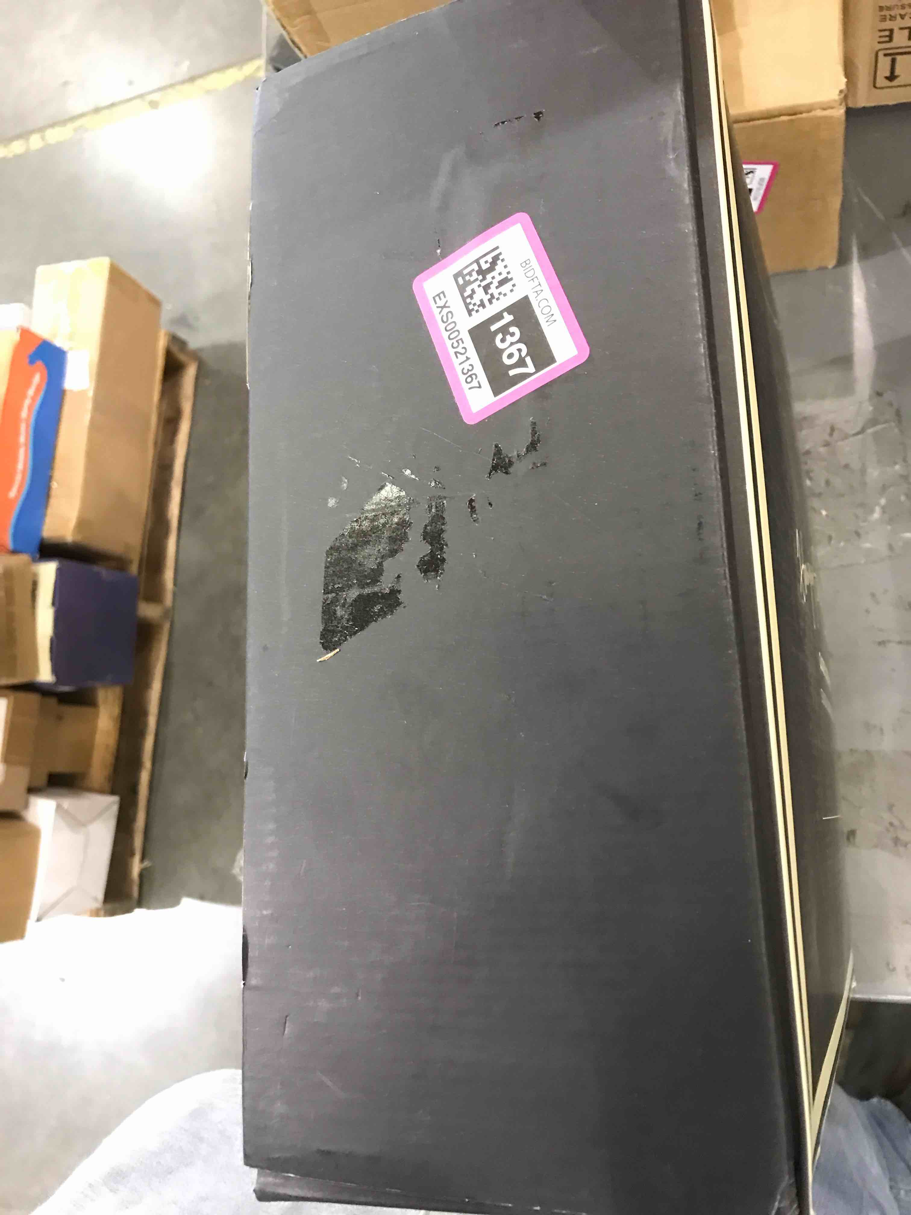 https://s3.amazonaws.com/lotting-images-prod/bidfta/EXS00521367_1697049368274.jpeg