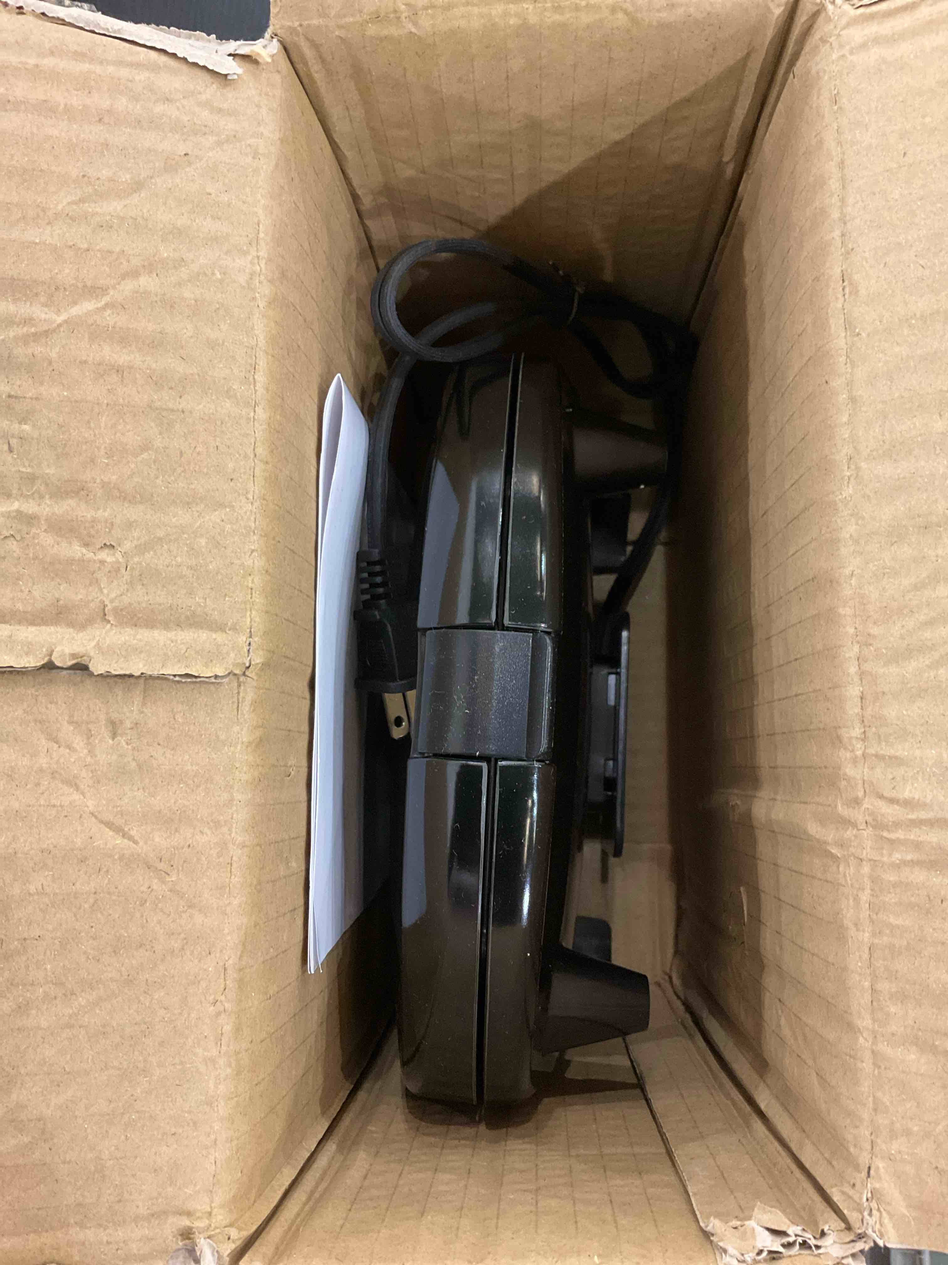 https://s3.amazonaws.com/lotting-images-prod/bidfta/EXS00521782_1697121428853.jpeg