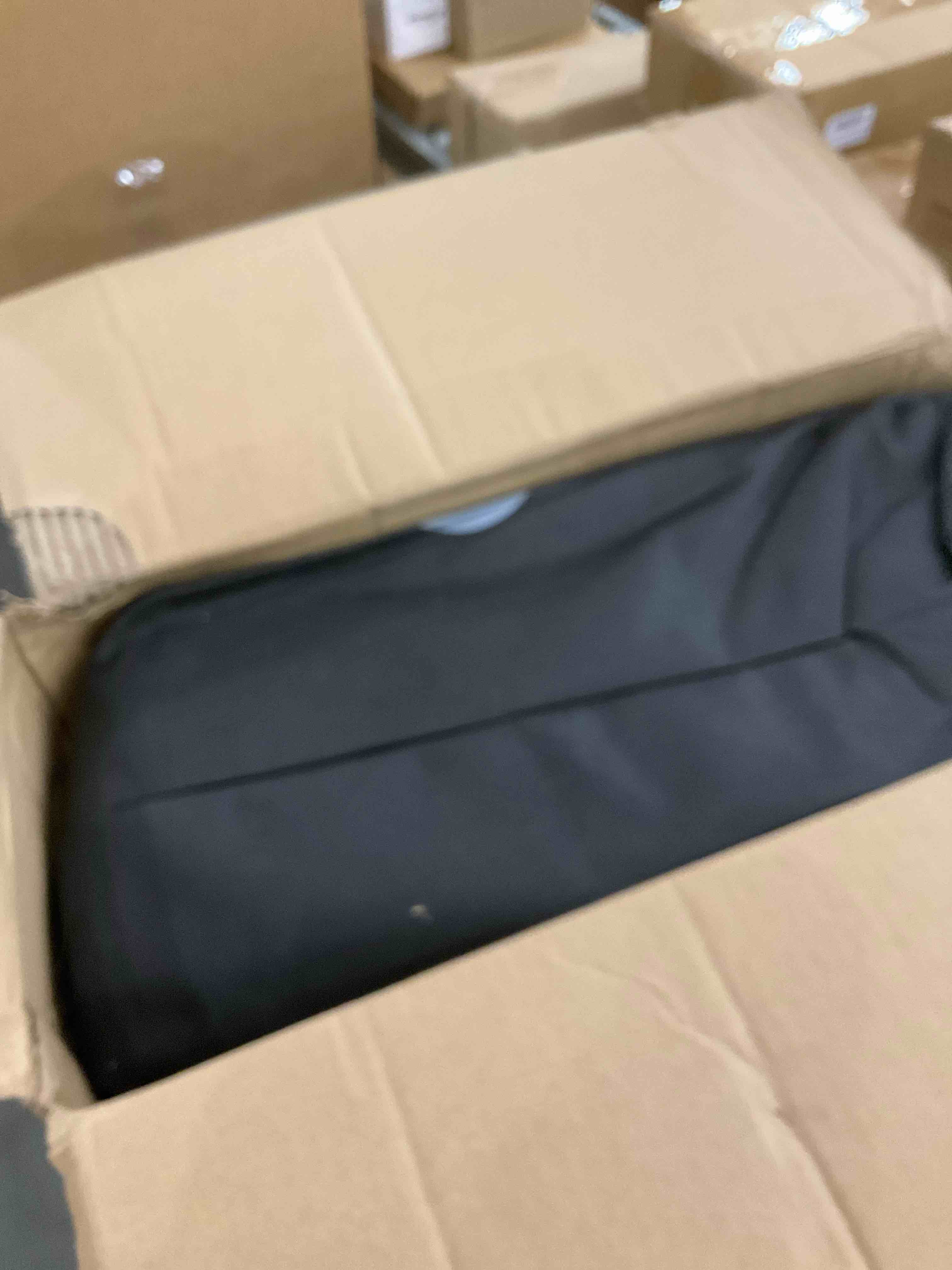 https://s3.amazonaws.com/lotting-images-prod/bidfta/EXS00521890_1698168030036.jpeg