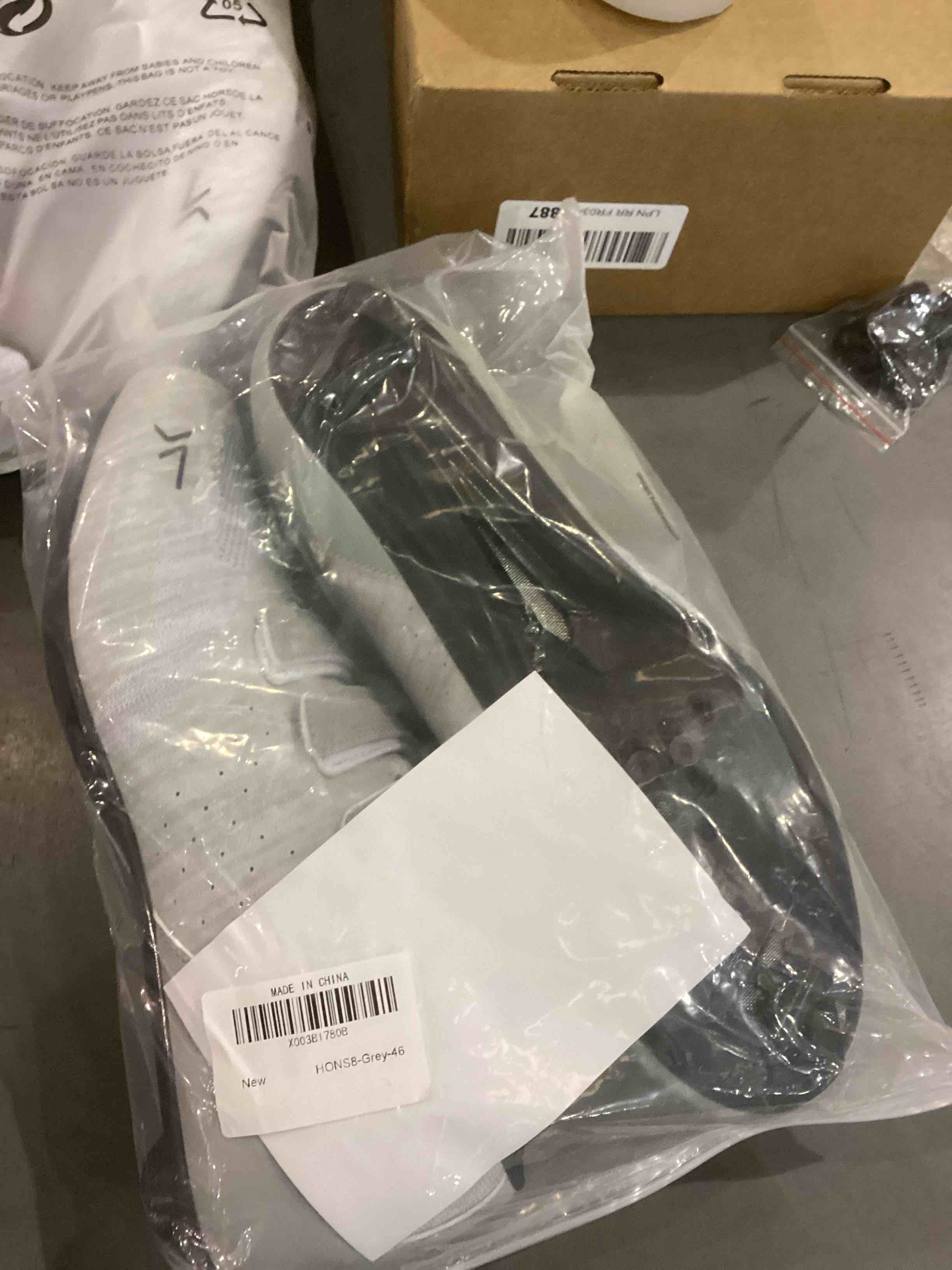 https://s3.amazonaws.com/lotting-images-prod/bidfta/EXS00522702_1695993772005.jpeg