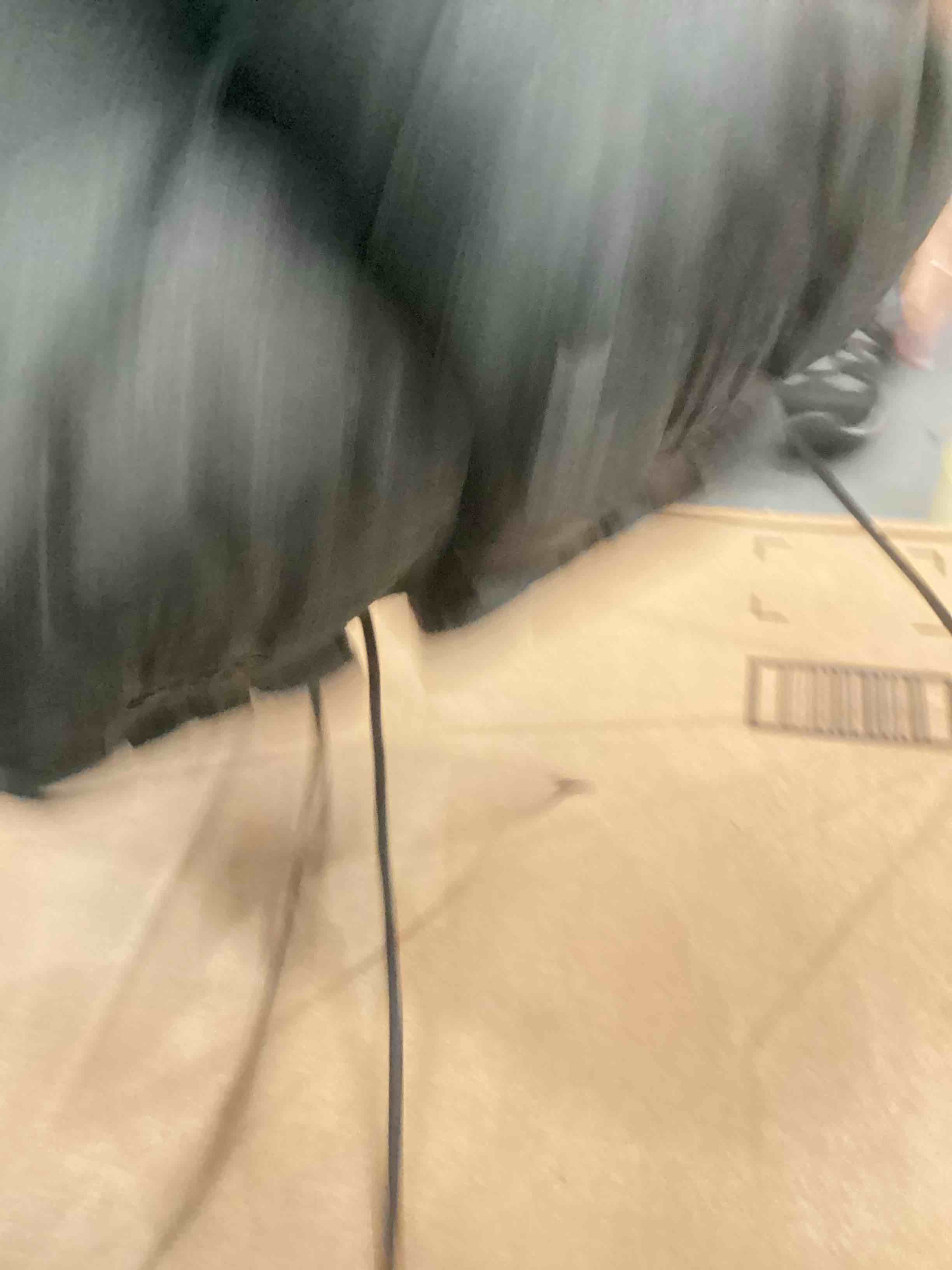 https://s3.amazonaws.com/lotting-images-prod/bidfta/EXS00522790_1696013103386.jpeg
