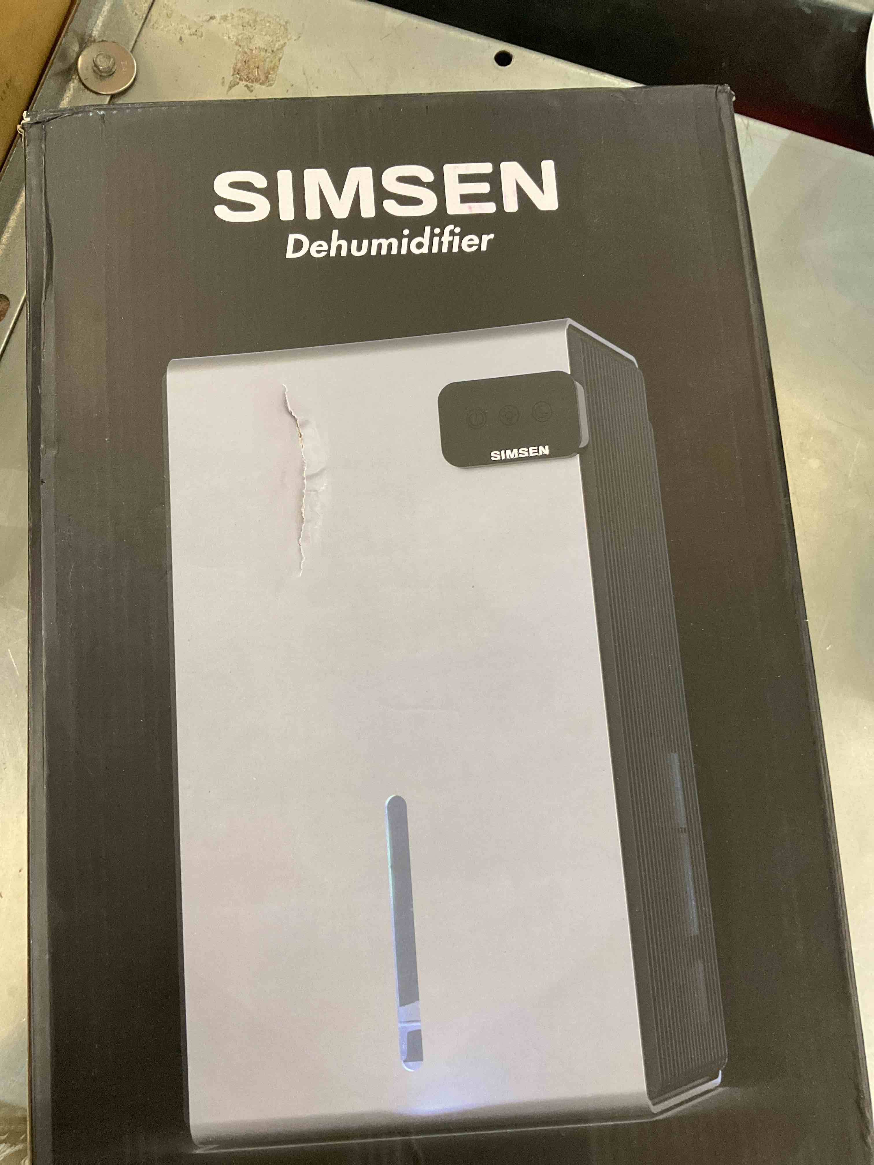 https://s3.amazonaws.com/lotting-images-prod/bidfta/EXS00524136_1693507164351.jpeg