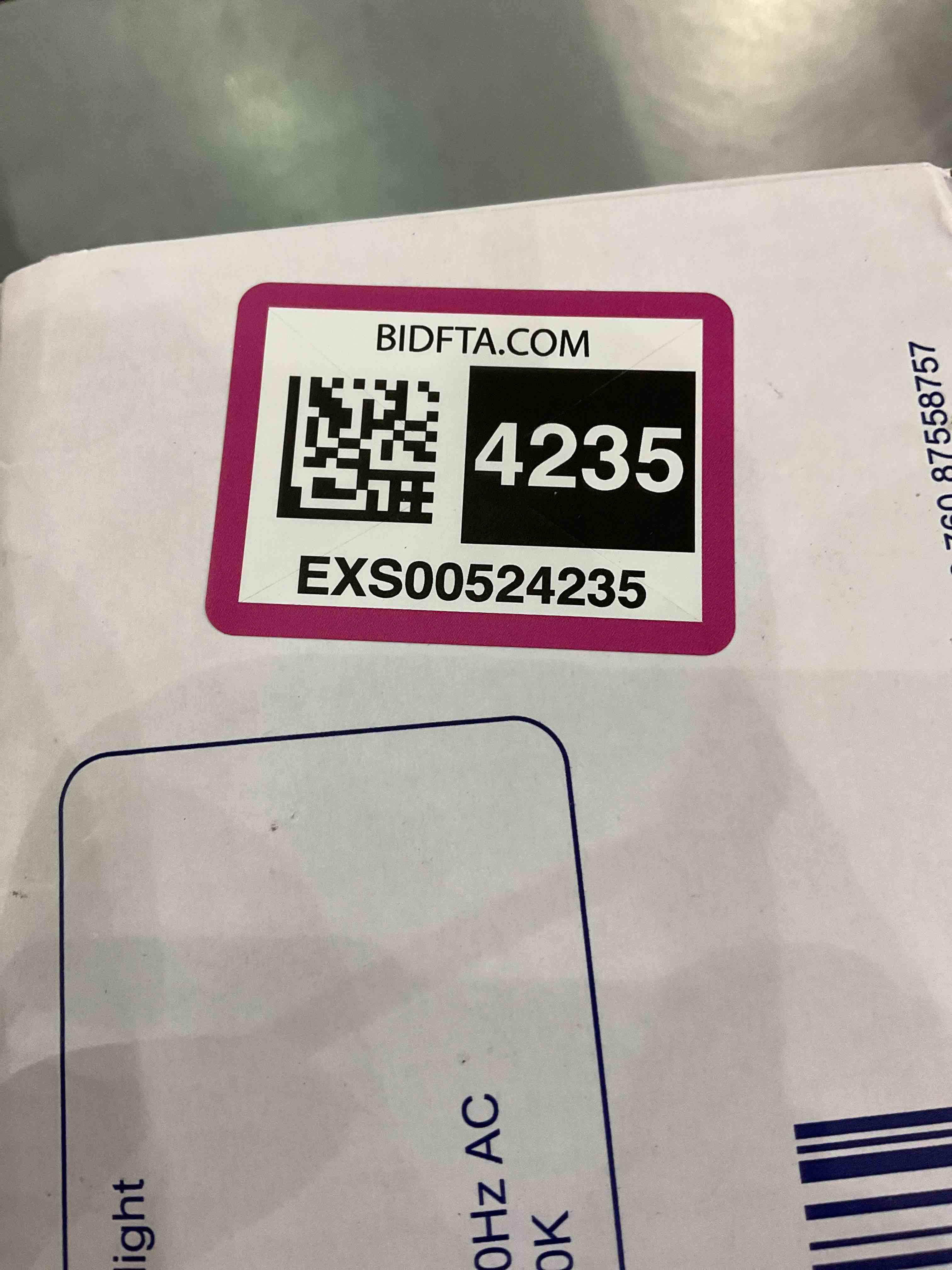 https://s3.amazonaws.com/lotting-images-prod/bidfta/EXS00524235_1694085251478.jpeg
