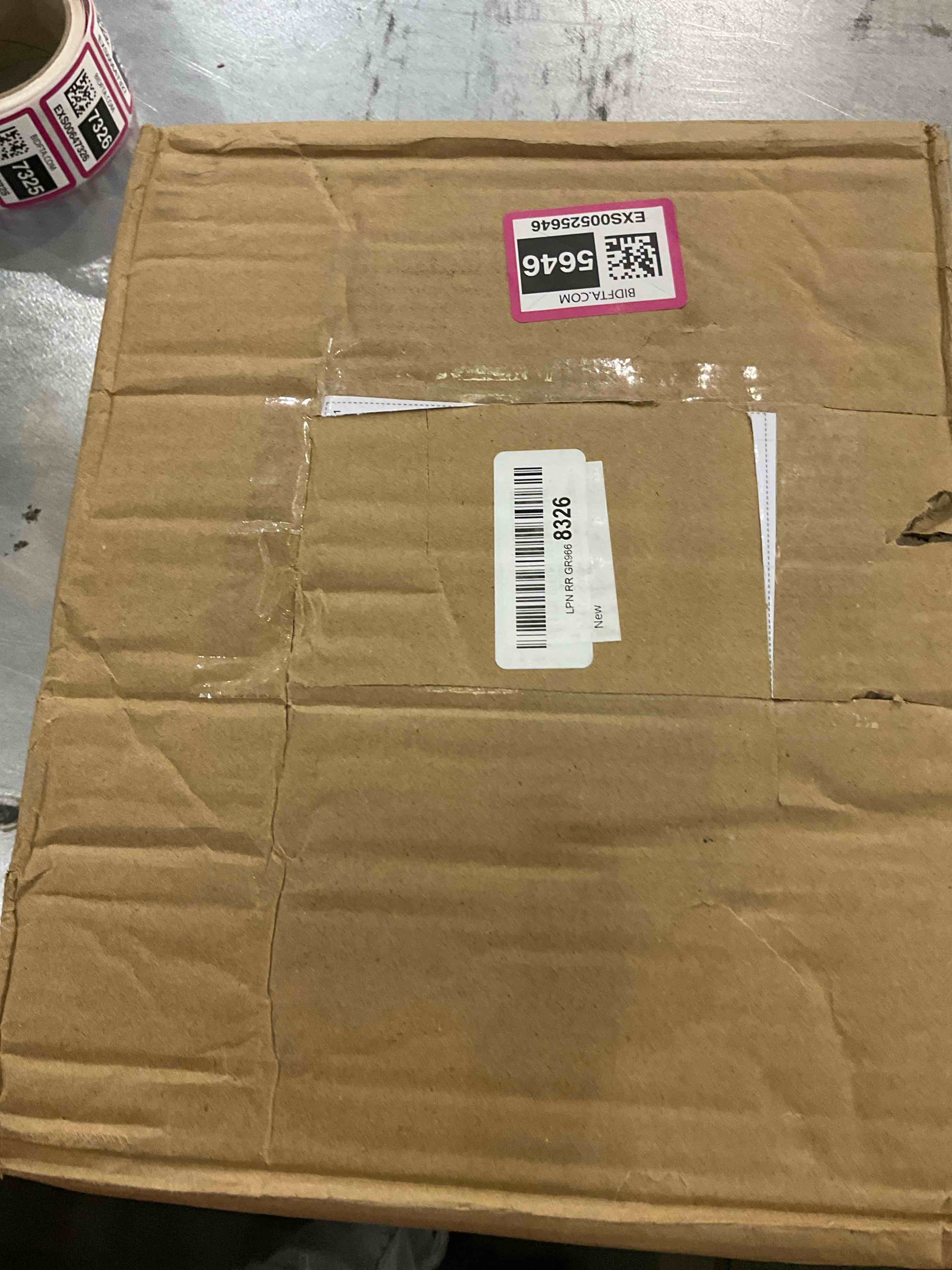 https://s3.amazonaws.com/lotting-images-prod/bidfta/EXS00525646_1697485445740.jpeg