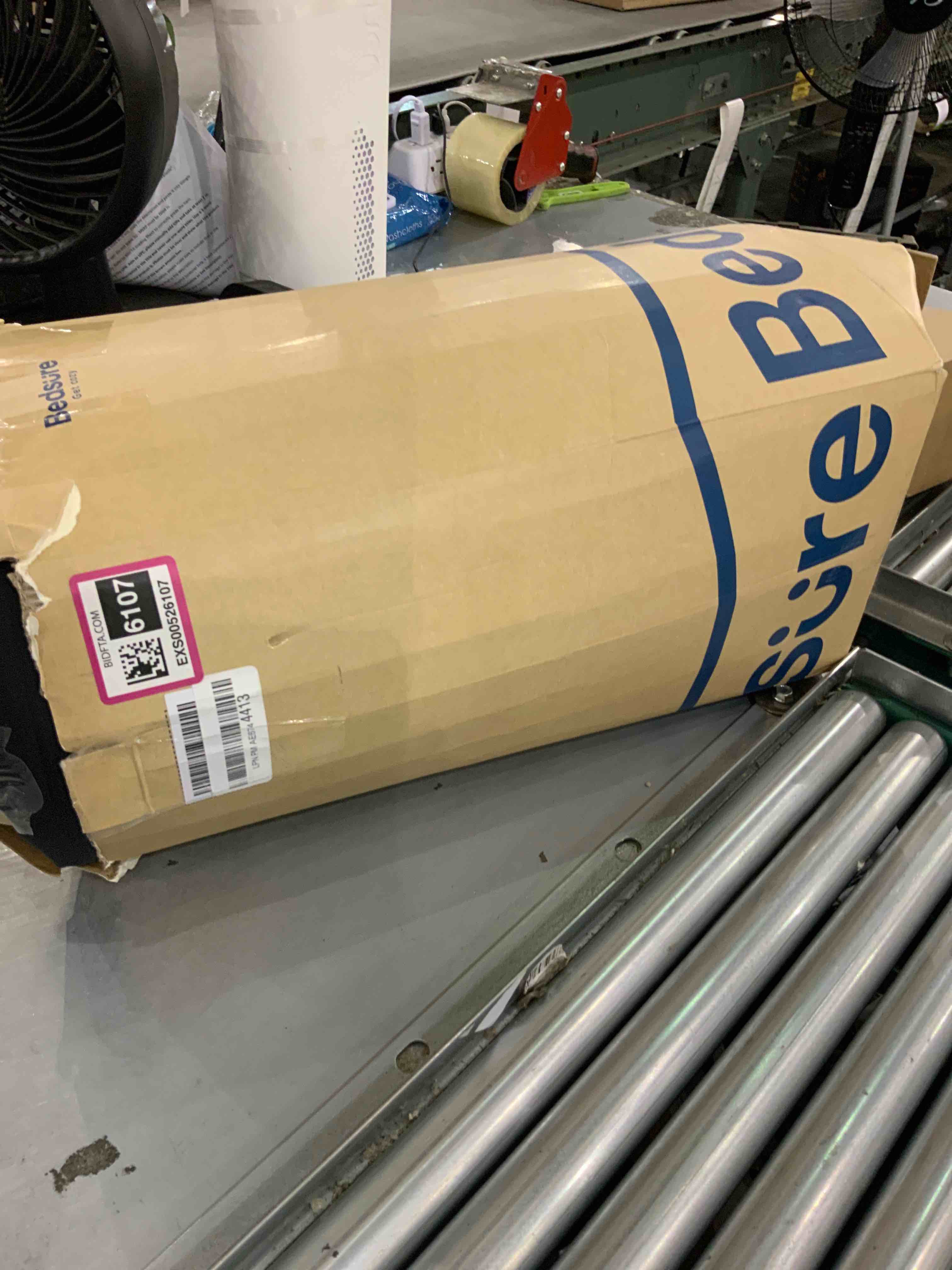 https://s3.amazonaws.com/lotting-images-prod/bidfta/EXS00526107_1694521923456.jpeg