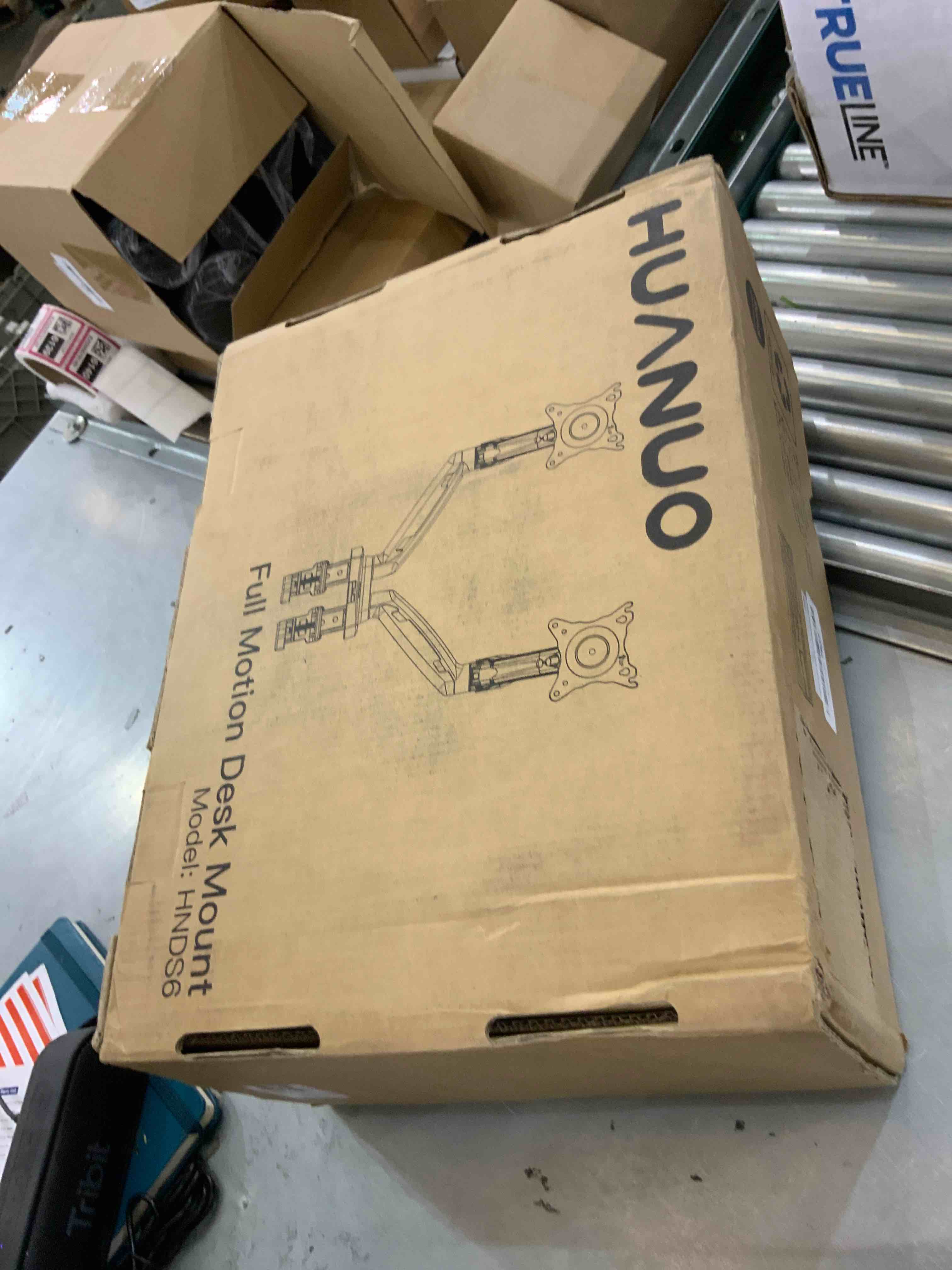 https://s3.amazonaws.com/lotting-images-prod/bidfta/EXS00526624_1694441157387.jpeg