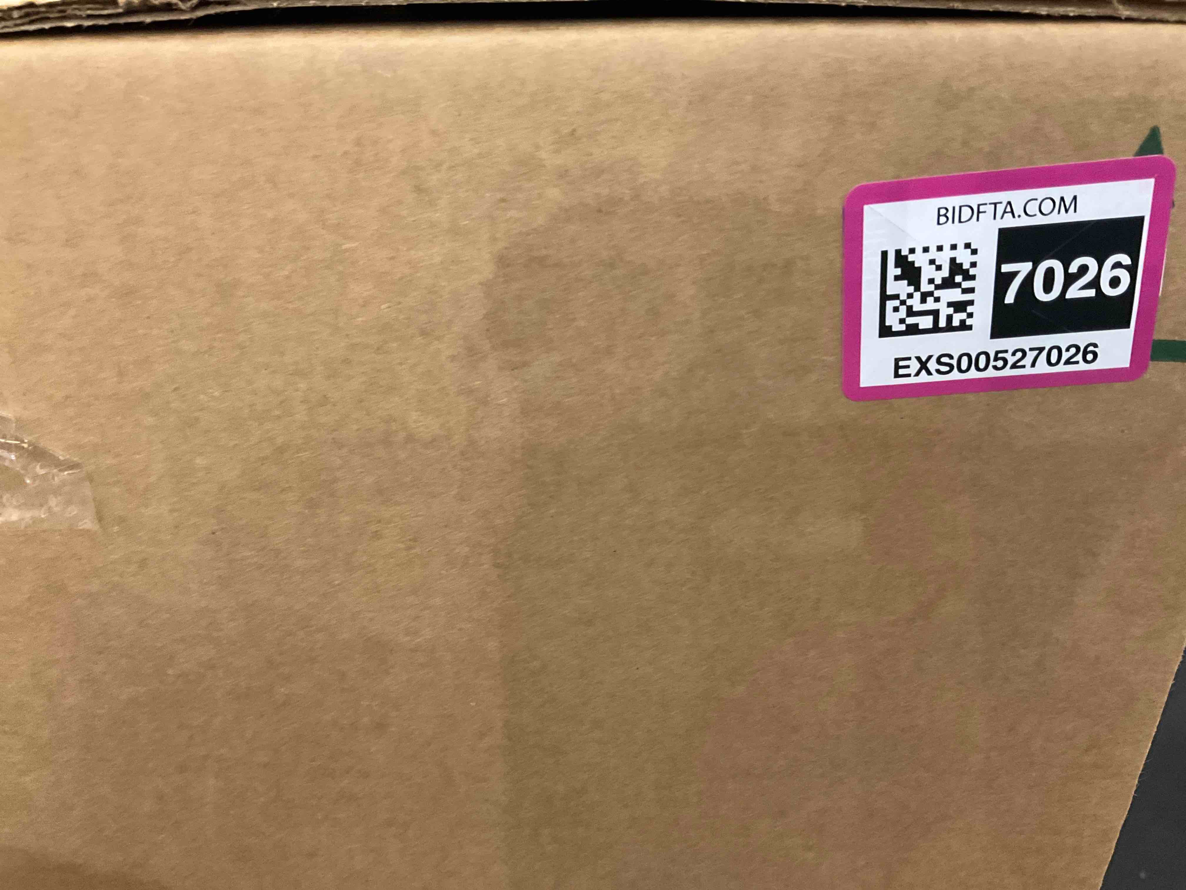 https://s3.amazonaws.com/lotting-images-prod/bidfta/EXS00527026_1694700012856.jpeg