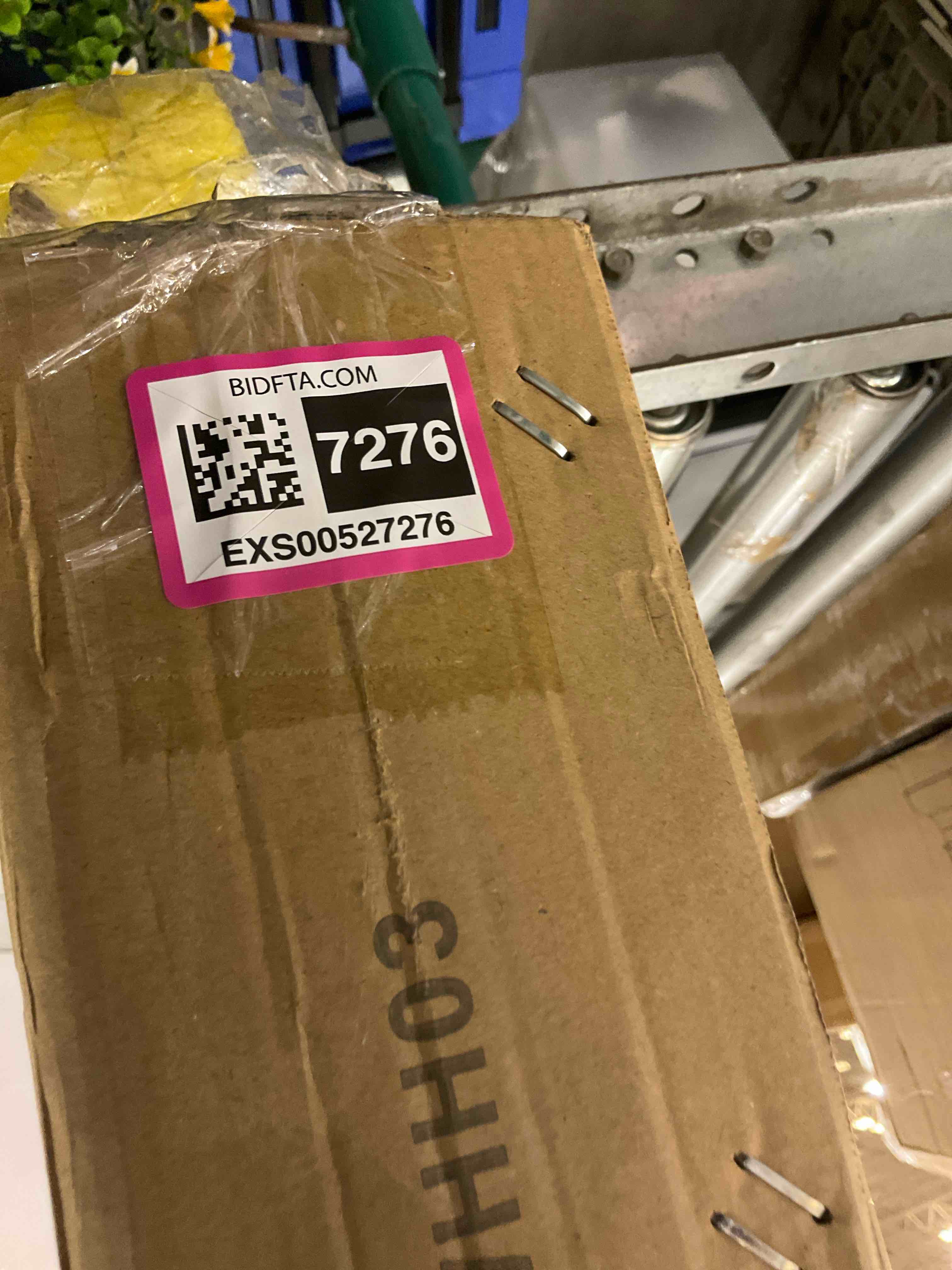 https://s3.amazonaws.com/lotting-images-prod/bidfta/EXS00527276_1695752623879.jpeg