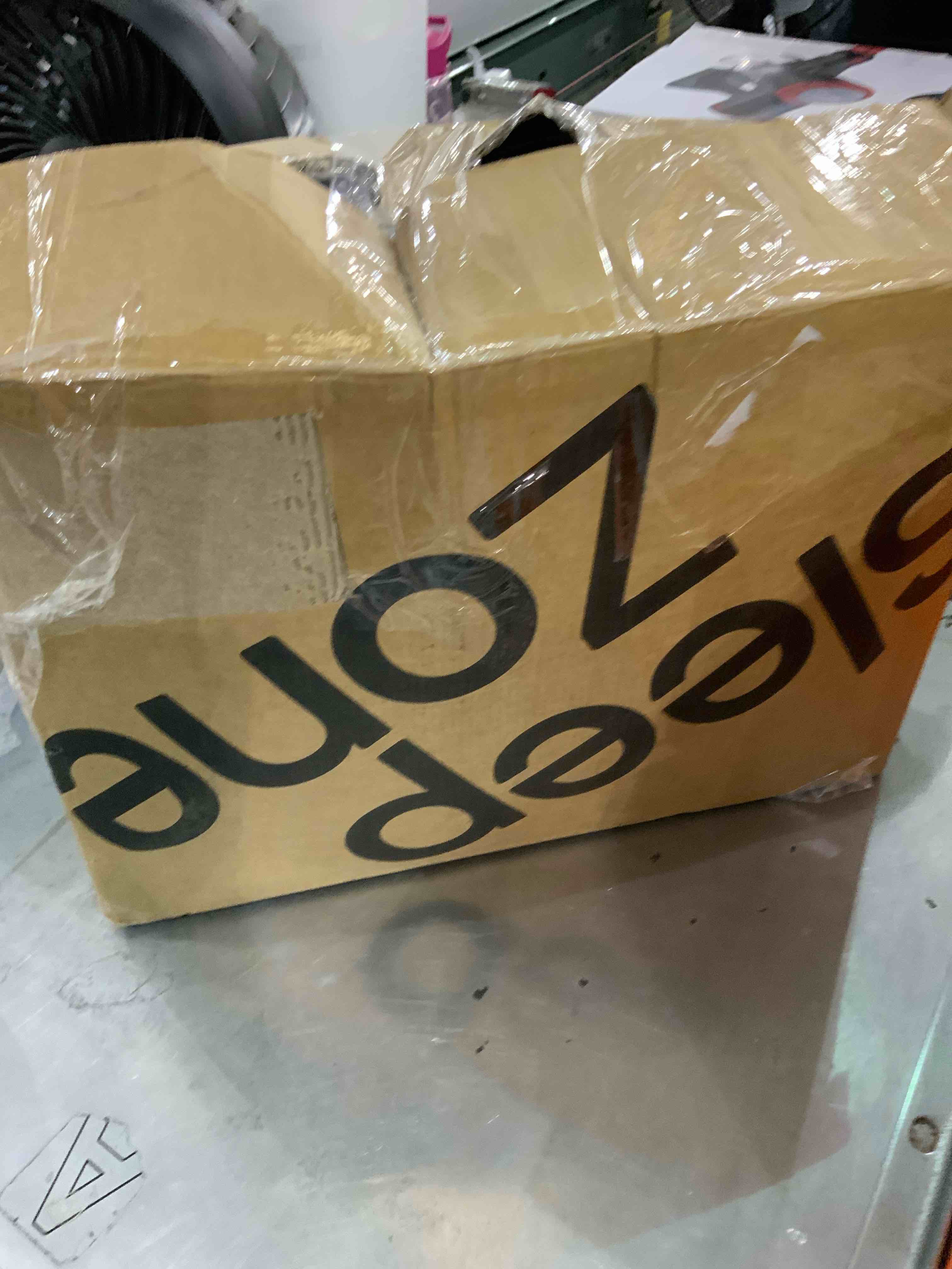 https://s3.amazonaws.com/lotting-images-prod/bidfta/EXS00527429_1695994639084.jpeg